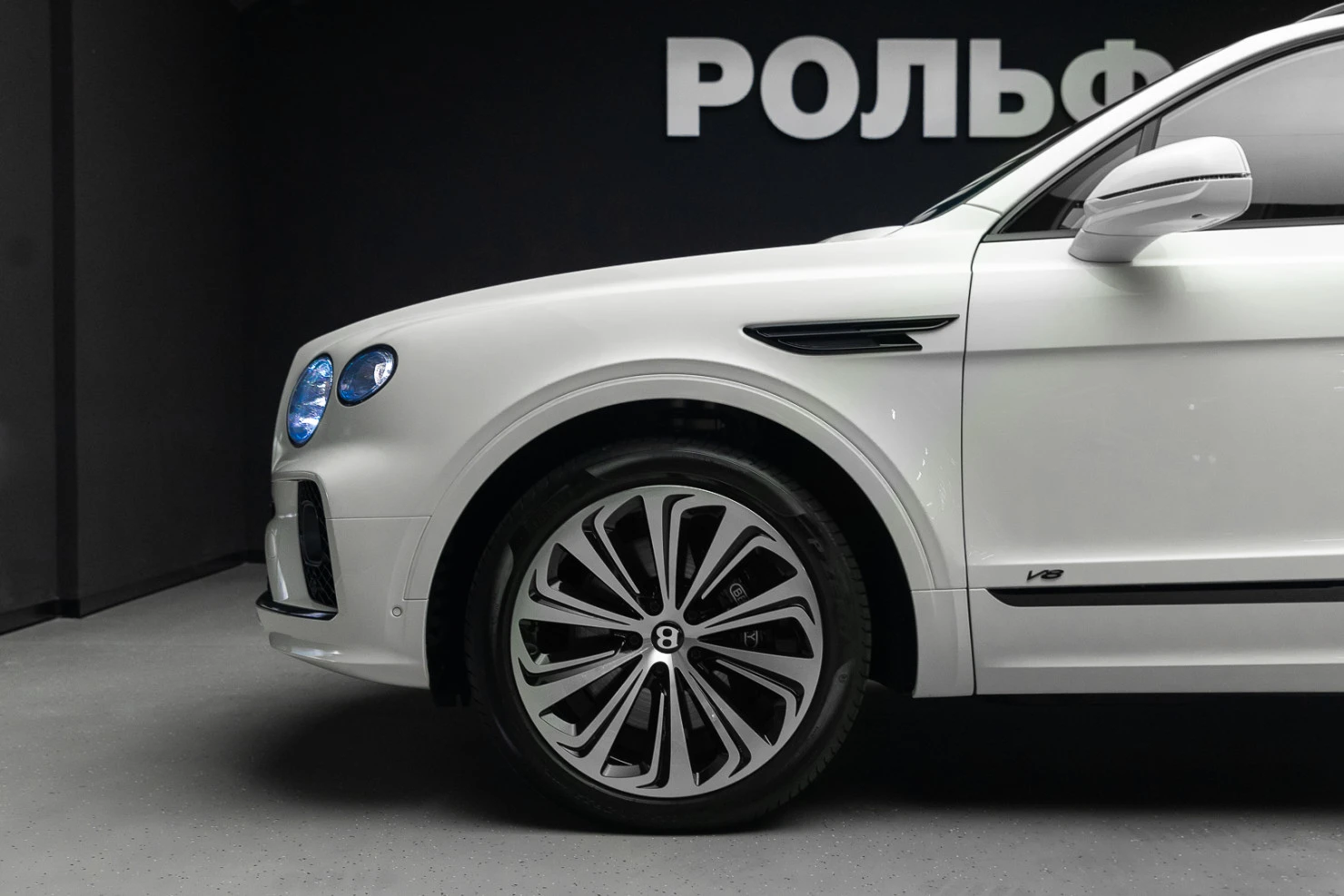 Bentley Bentayga, 2022
