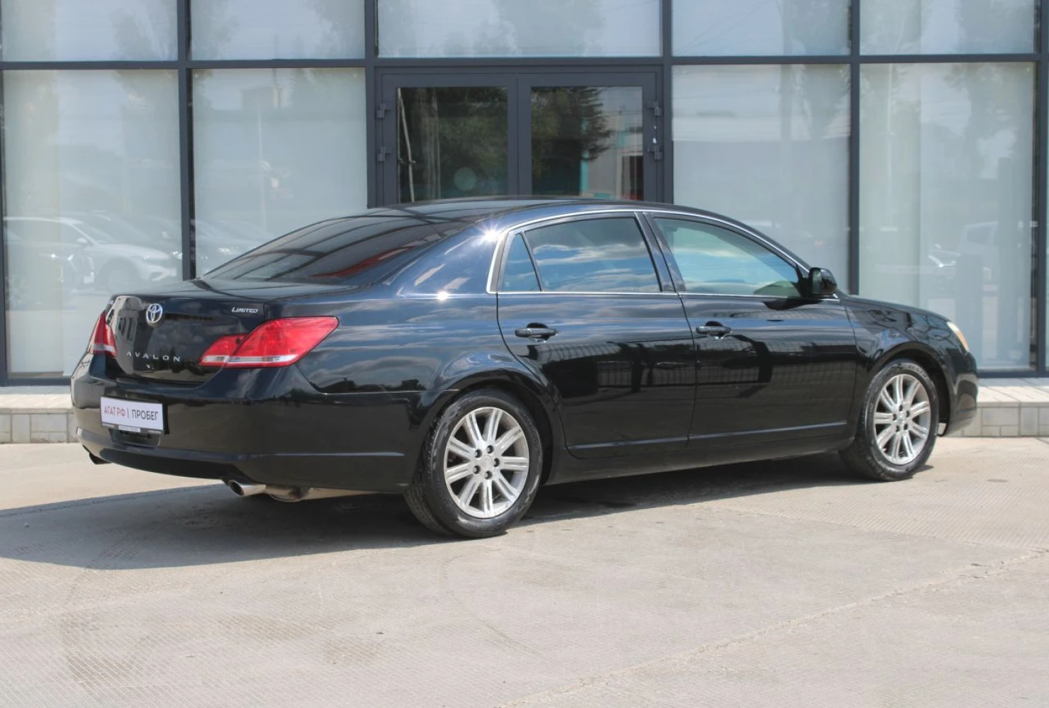 Toyota Avalon, 2006
