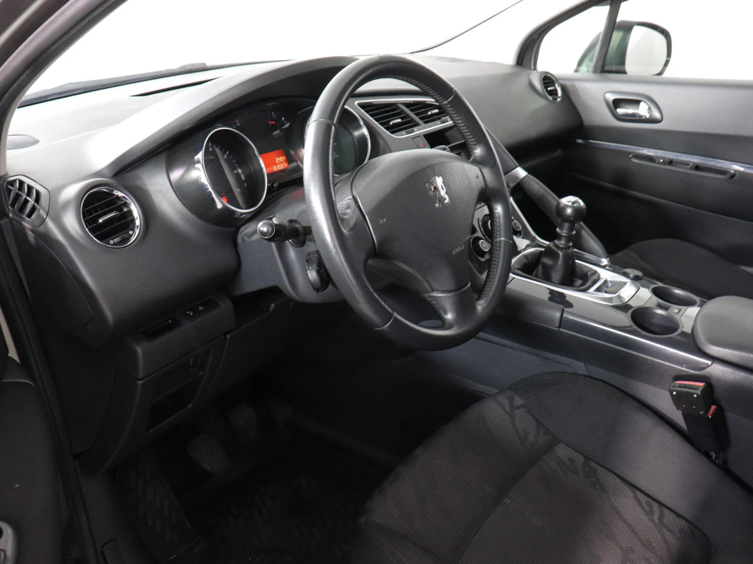 Peugeot 3008, 2011