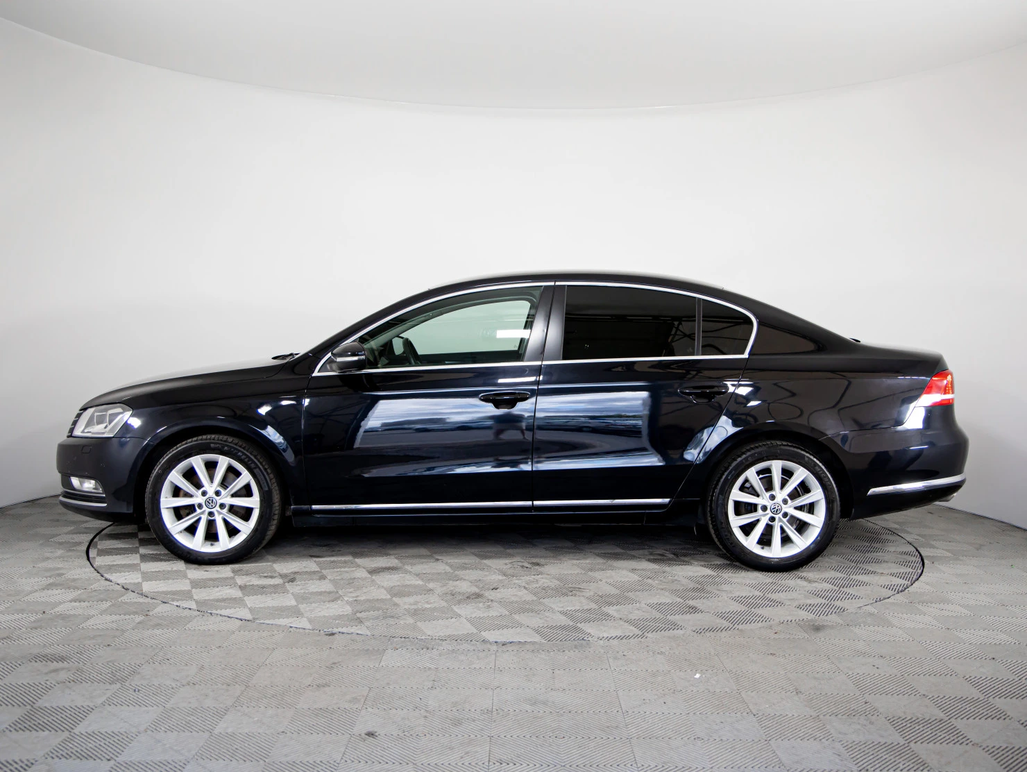 Volkswagen Passat, 2012