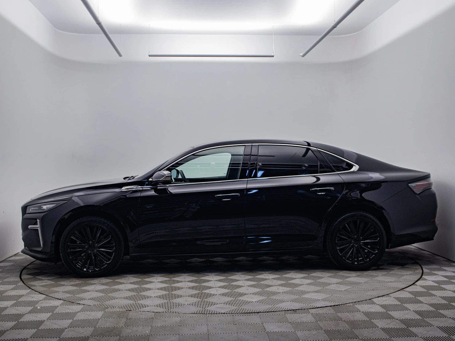 Geely Preface, 2024