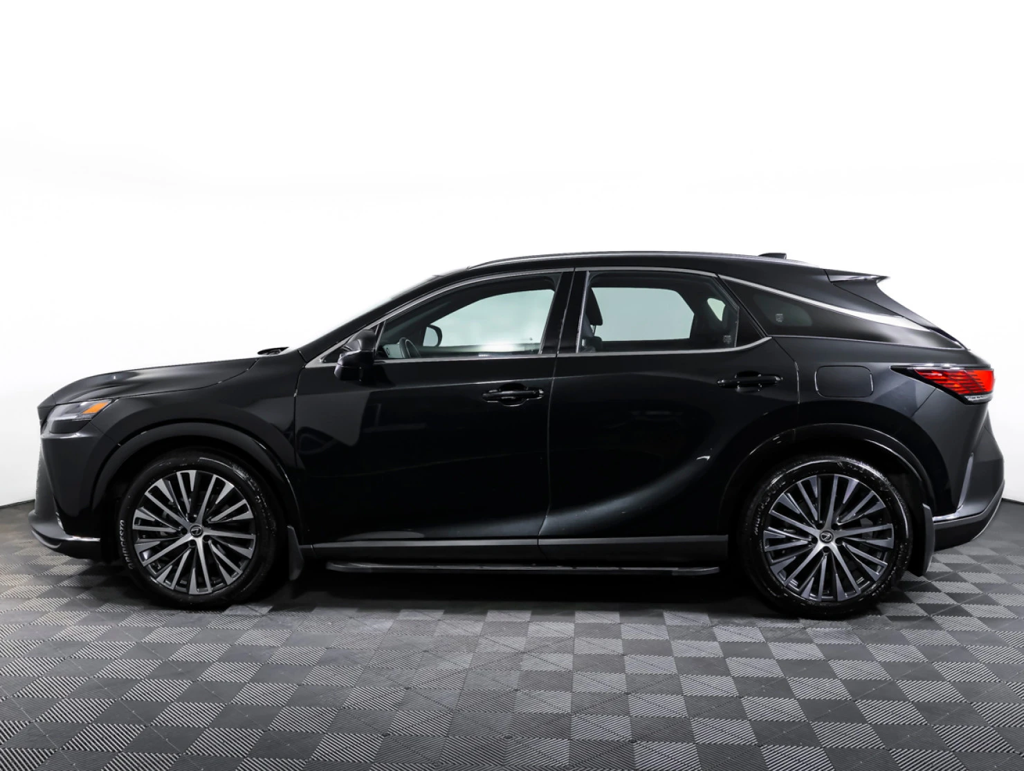 Lexus RX, 2025