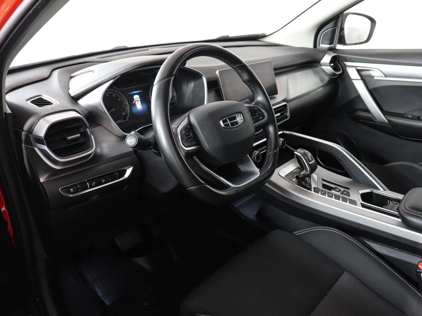 Geely Coolray, 2021