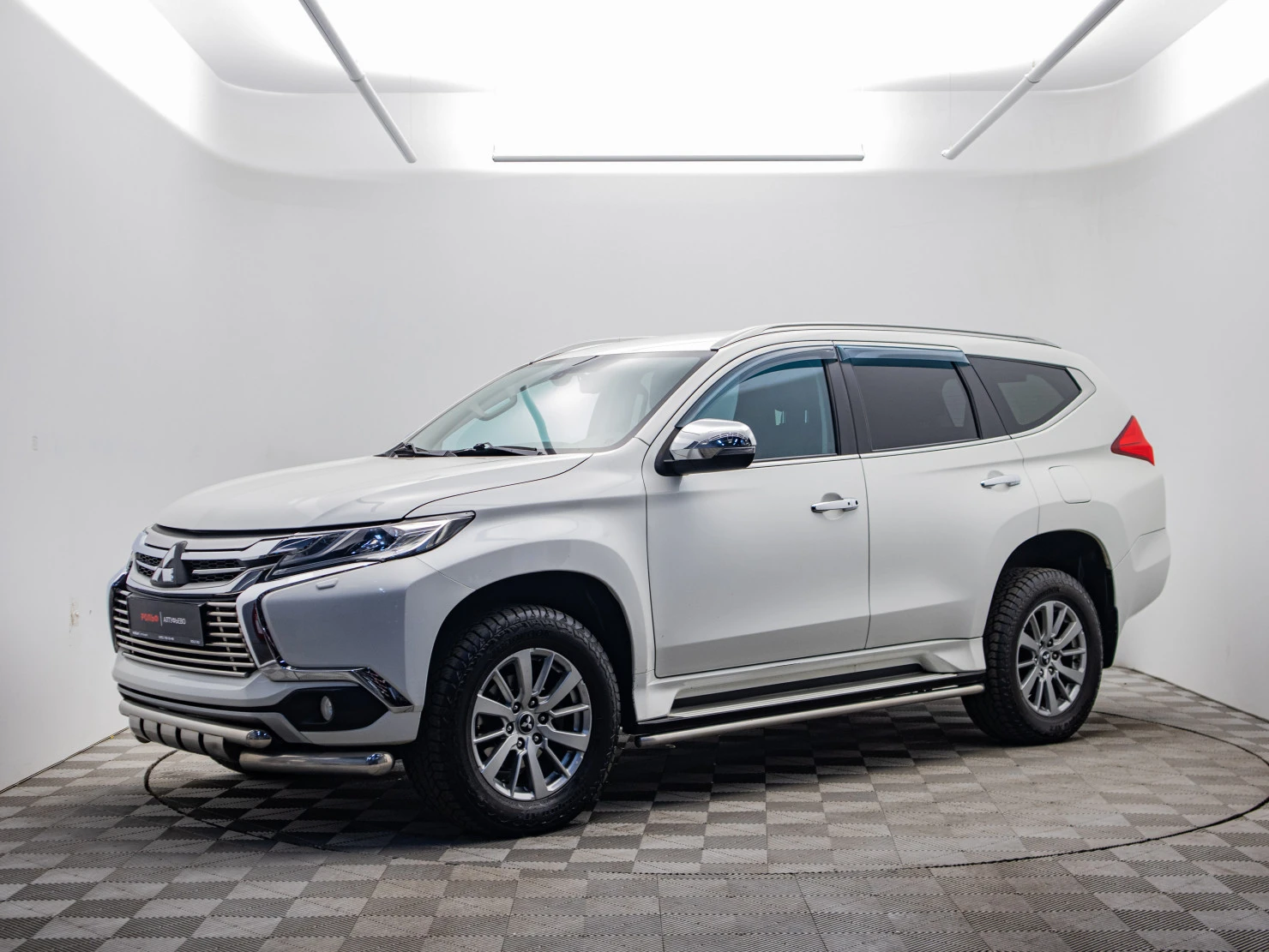 Mitsubishi PAJERO SPORT, 2016