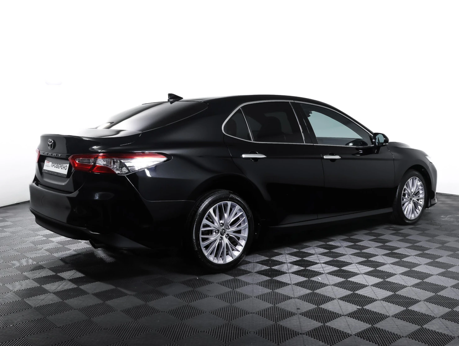 Toyota Camry, 2019