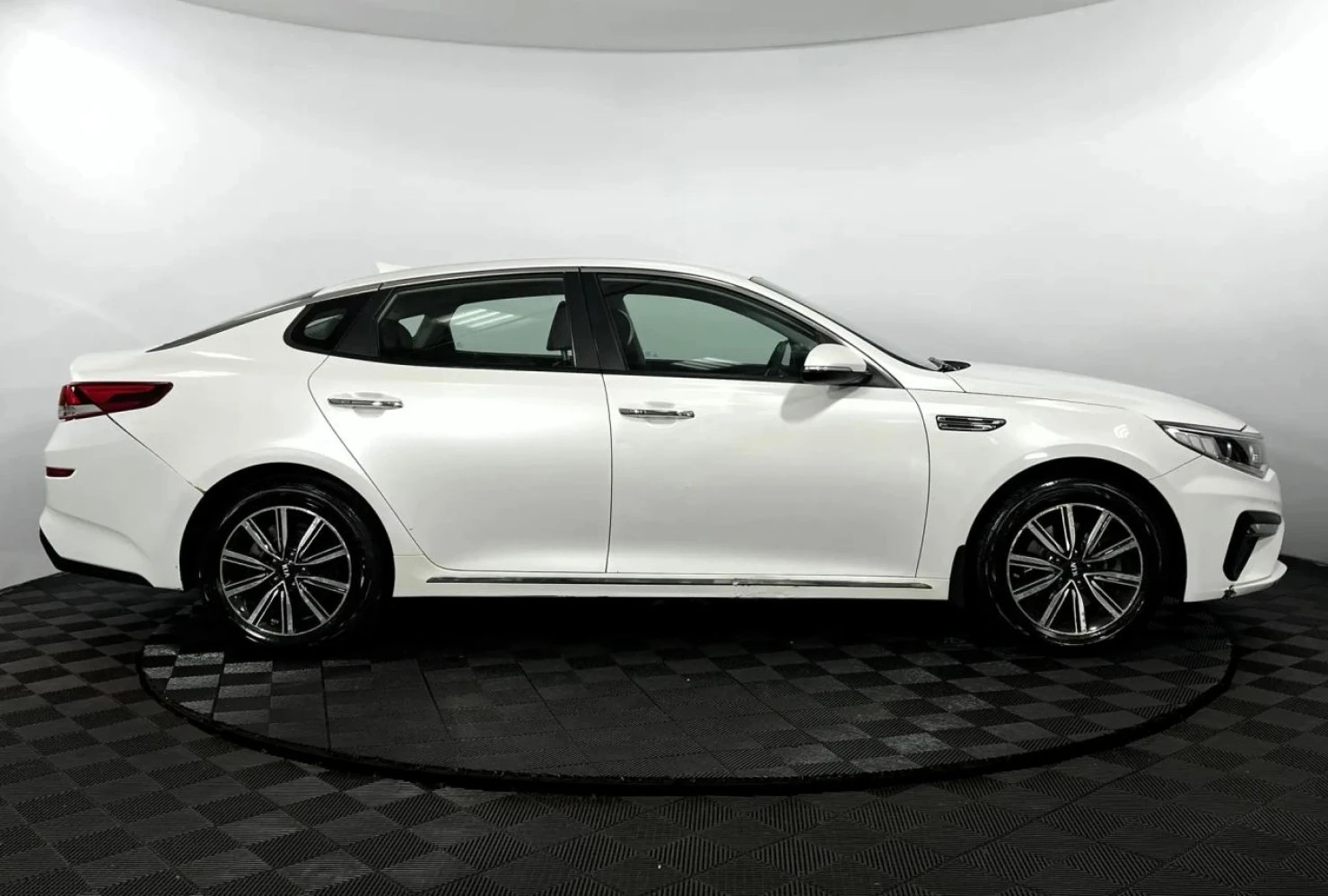 Kia Optima, 2019
