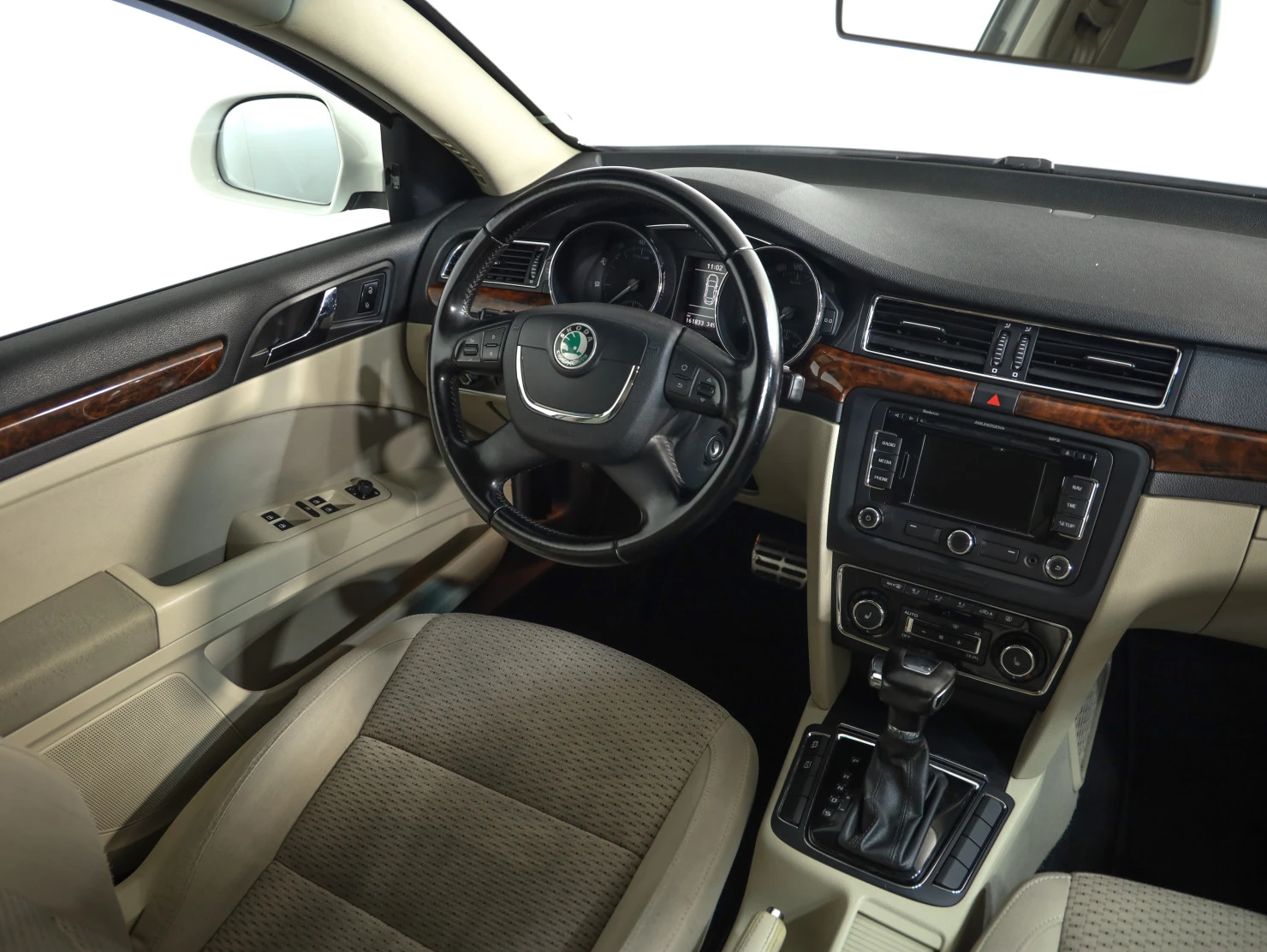 ŠKODA SUPERB, 2012