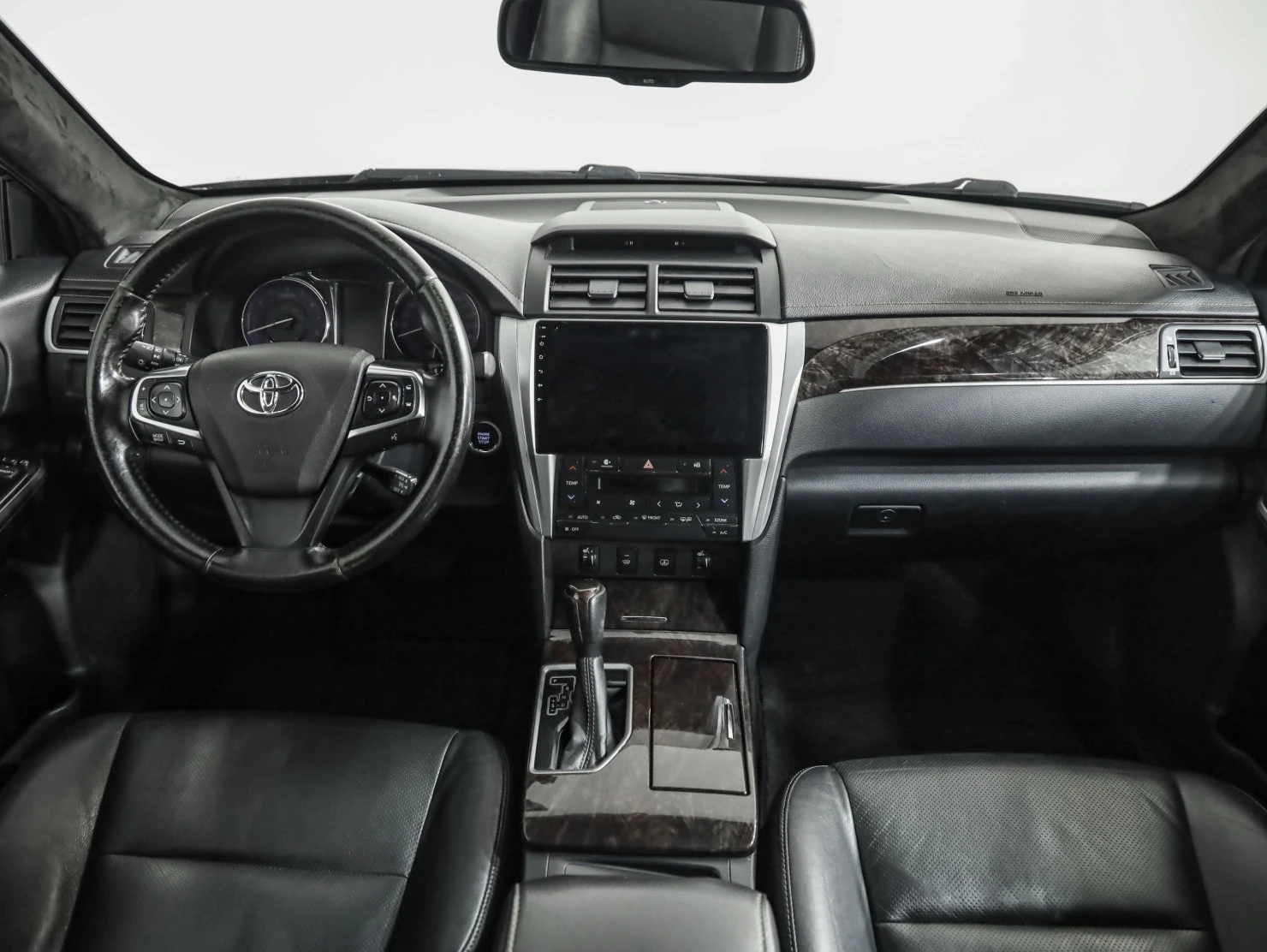 Toyota Camry, 2017