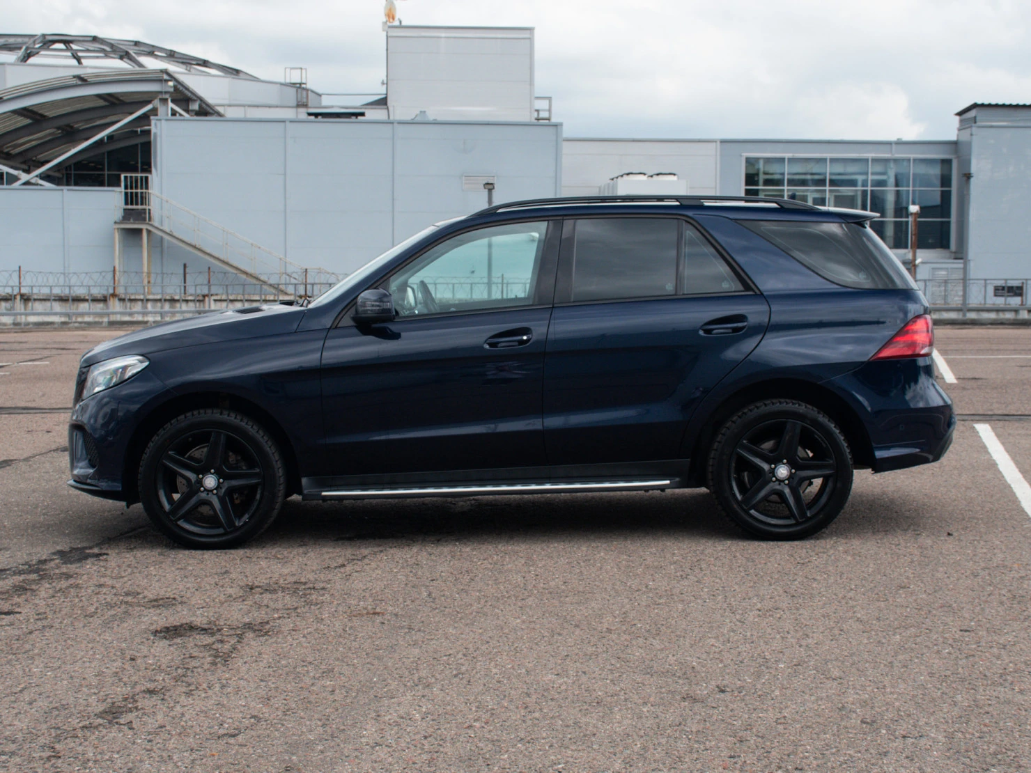 Mercedes-Benz GLE, 2016