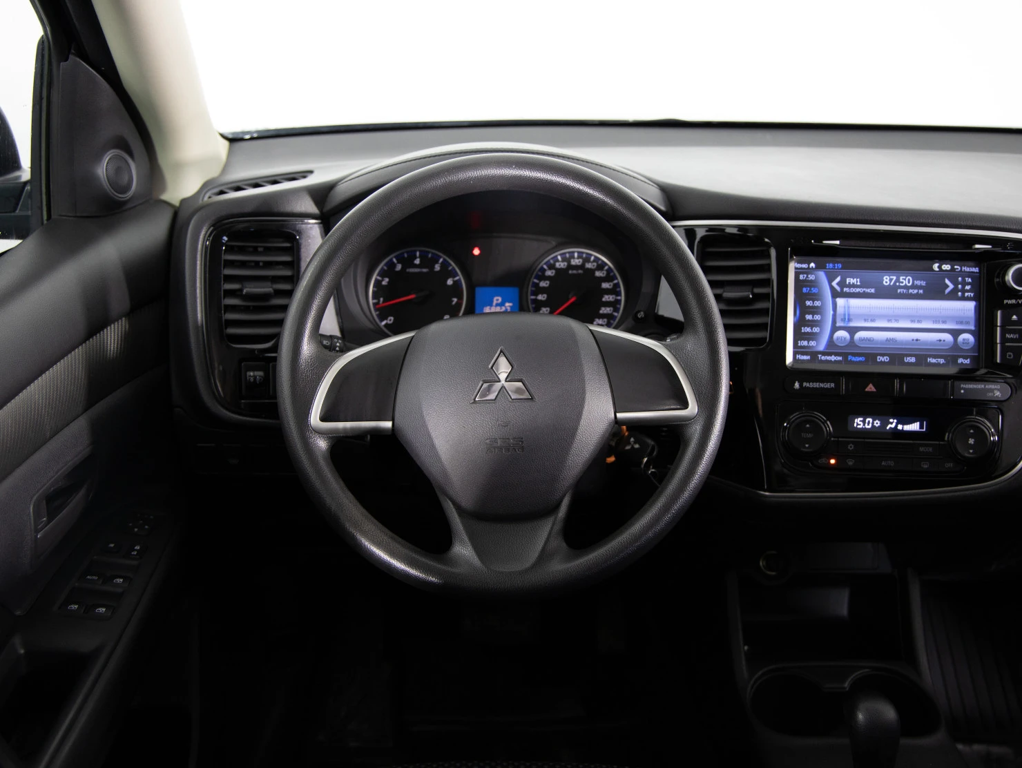 Mitsubishi OUTLANDER, 2016