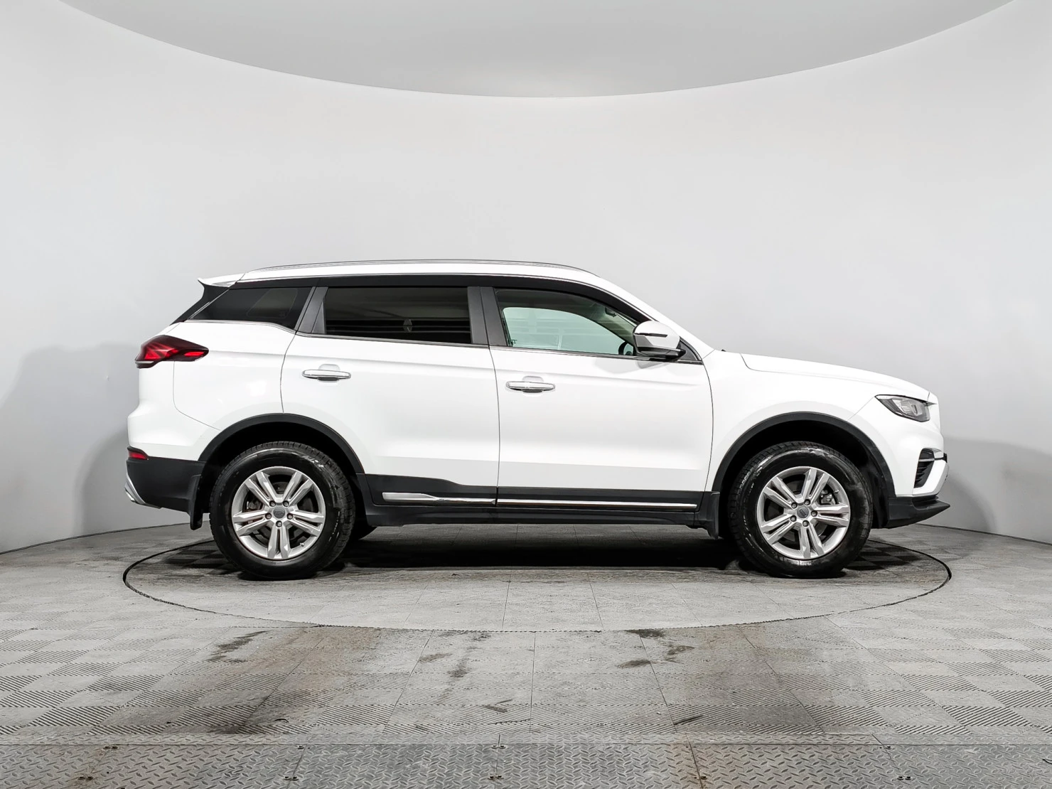 Geely Atlas Pro, 2023