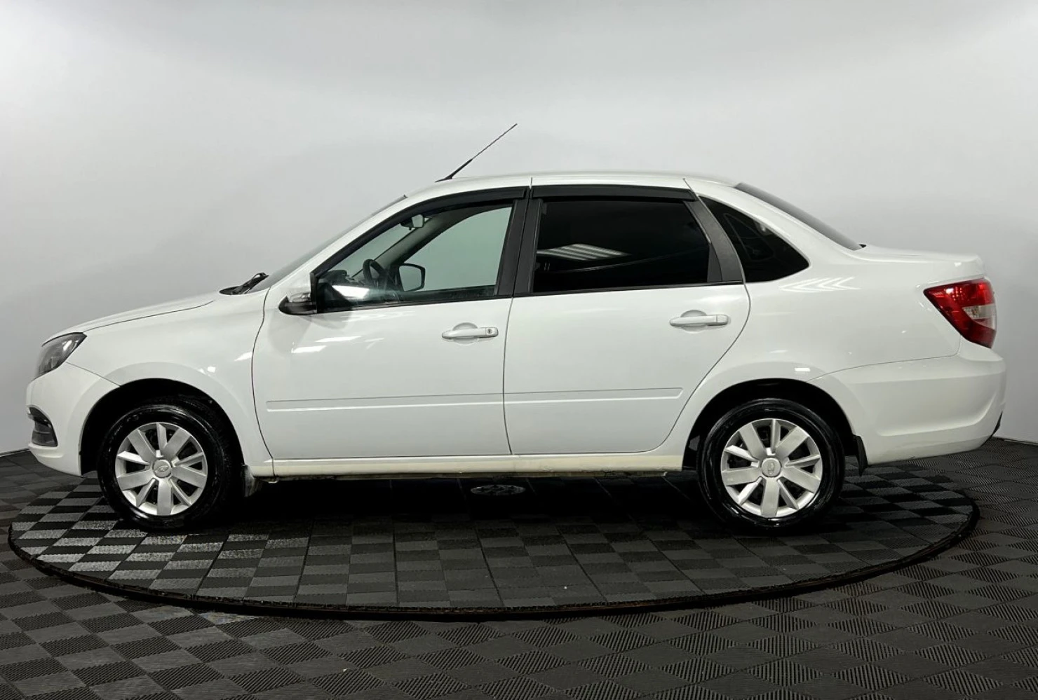 LADA (ВАЗ) Granta, 2022