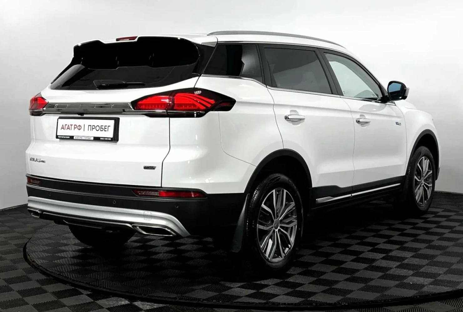 Geely Atlas Pro, 2023
