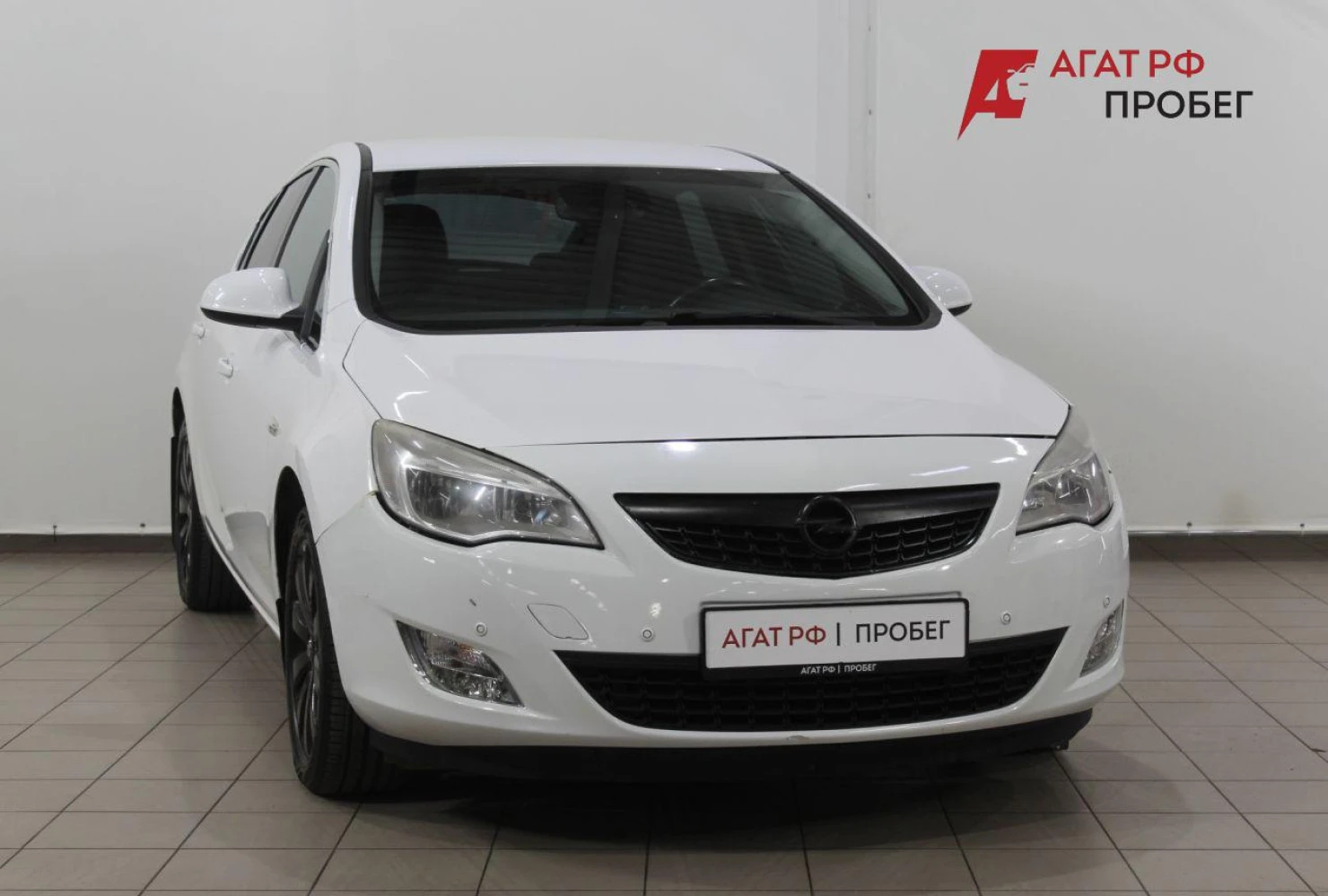 Opel Astra, 2010