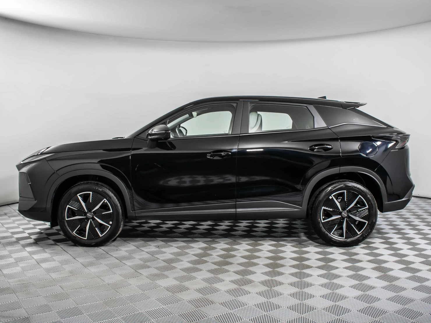 OMODA C5, 2026