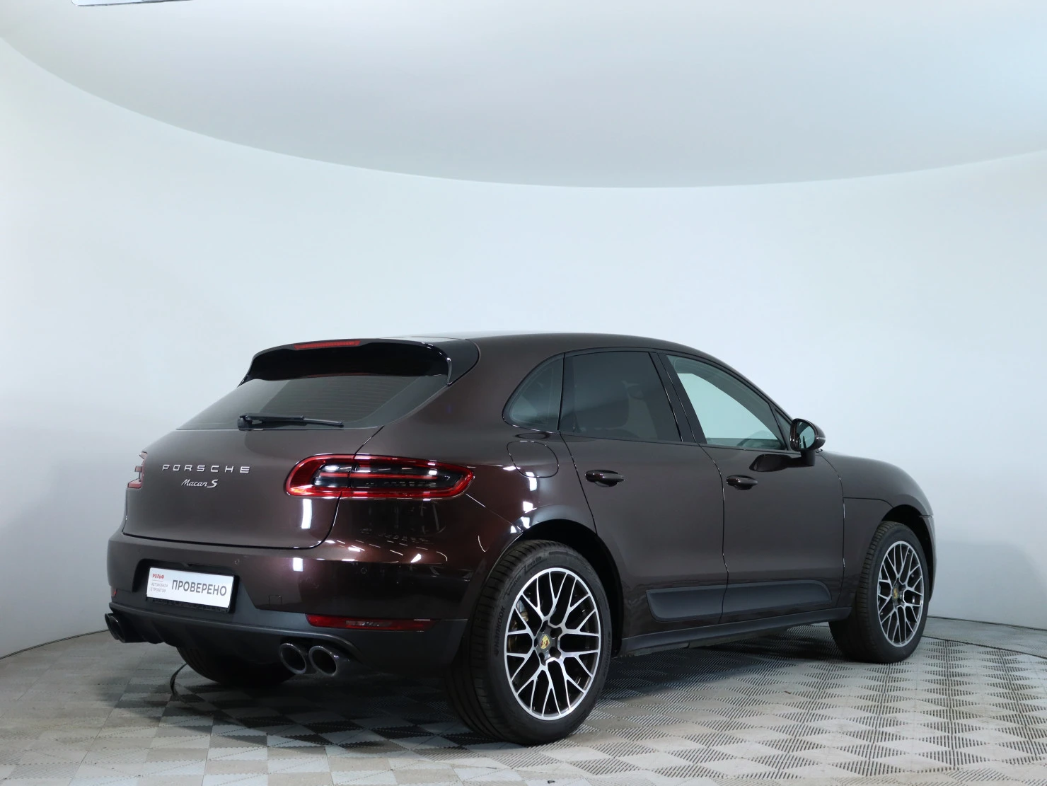Porsche Macan, 2016
