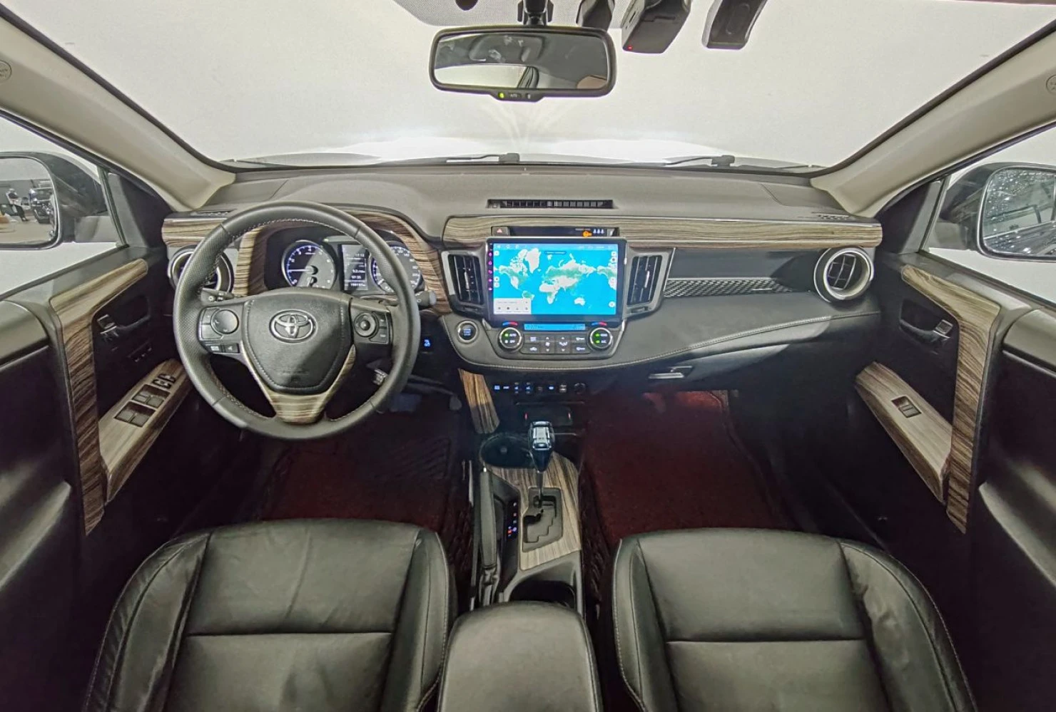 Toyota RAV4, 2017