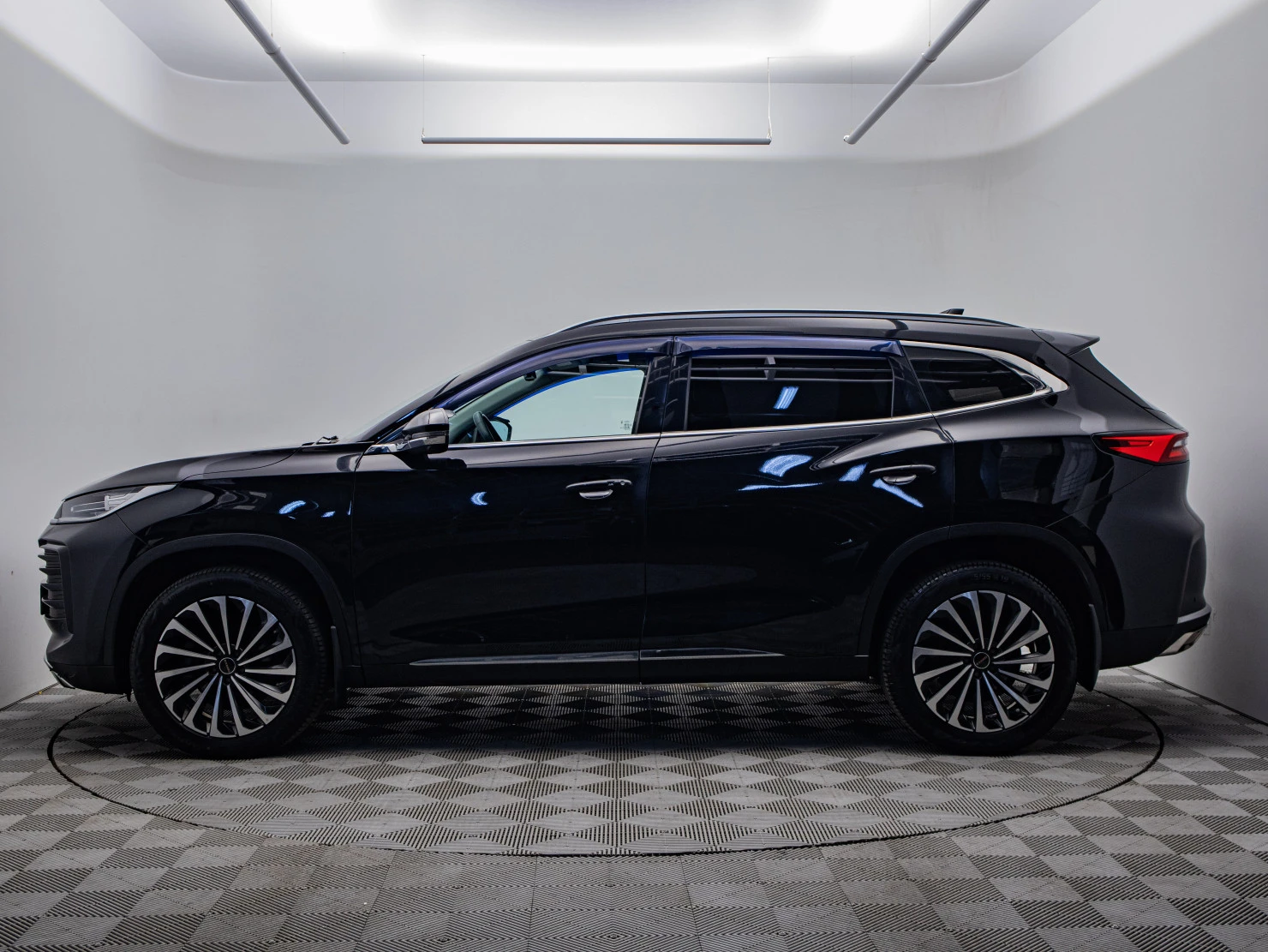EXEED TXL, 2023
