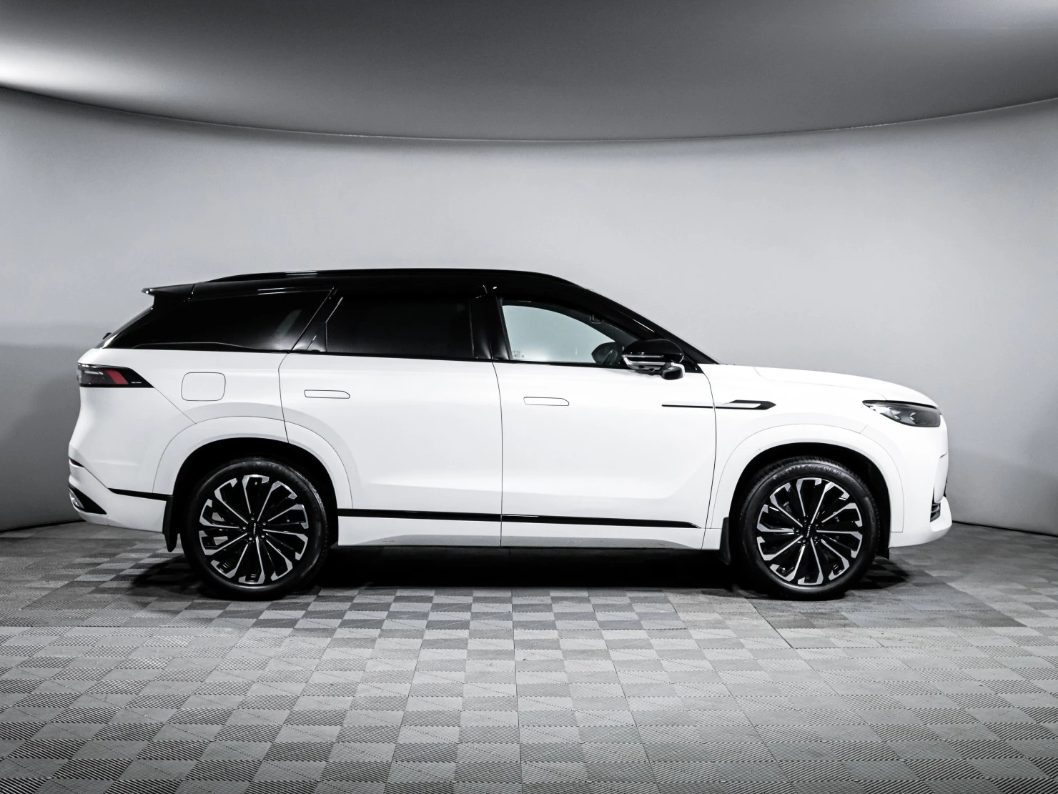 Jaecoo J8, 2024