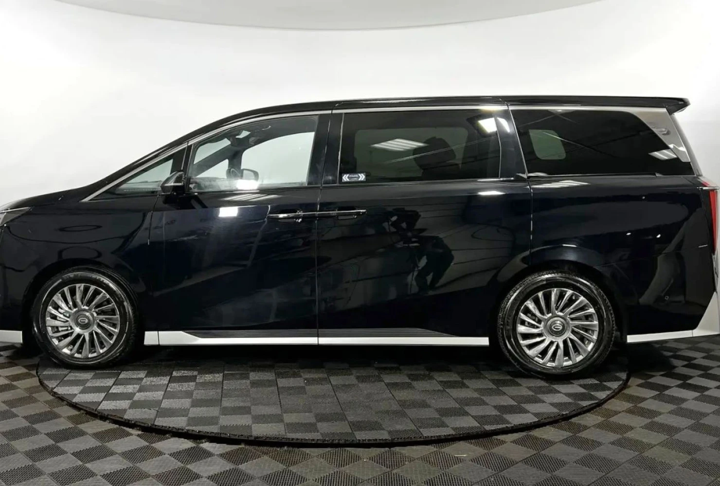 GAC M8, 2024