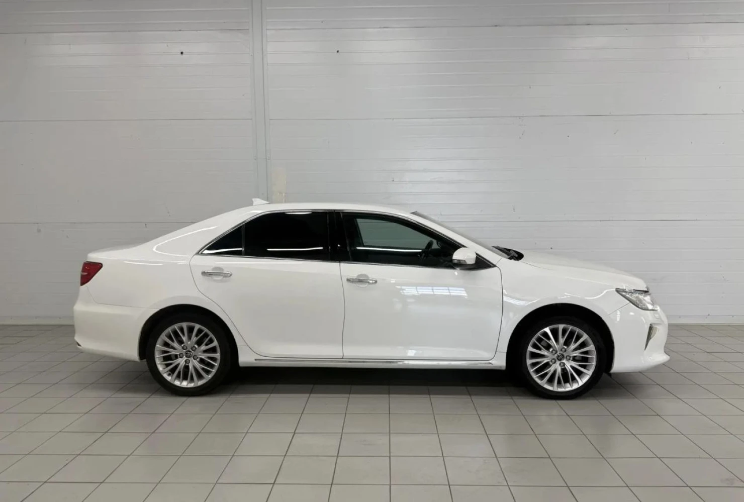 Toyota Camry, 2014