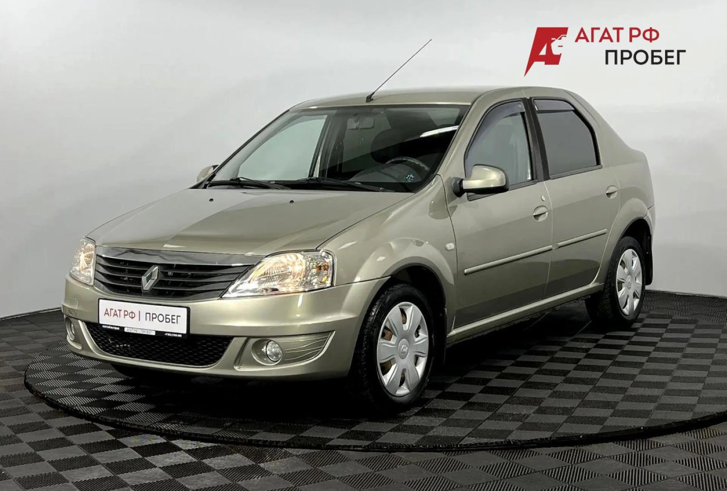 Renault Logan, 2012