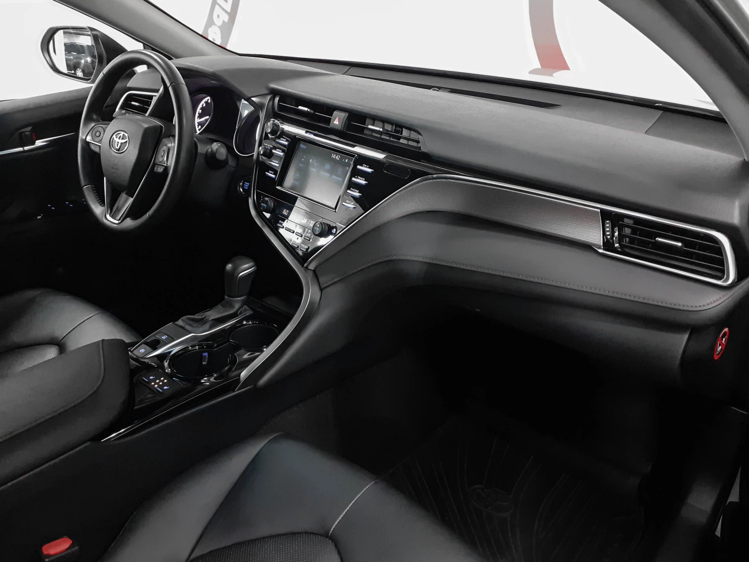 Toyota Camry, 2020