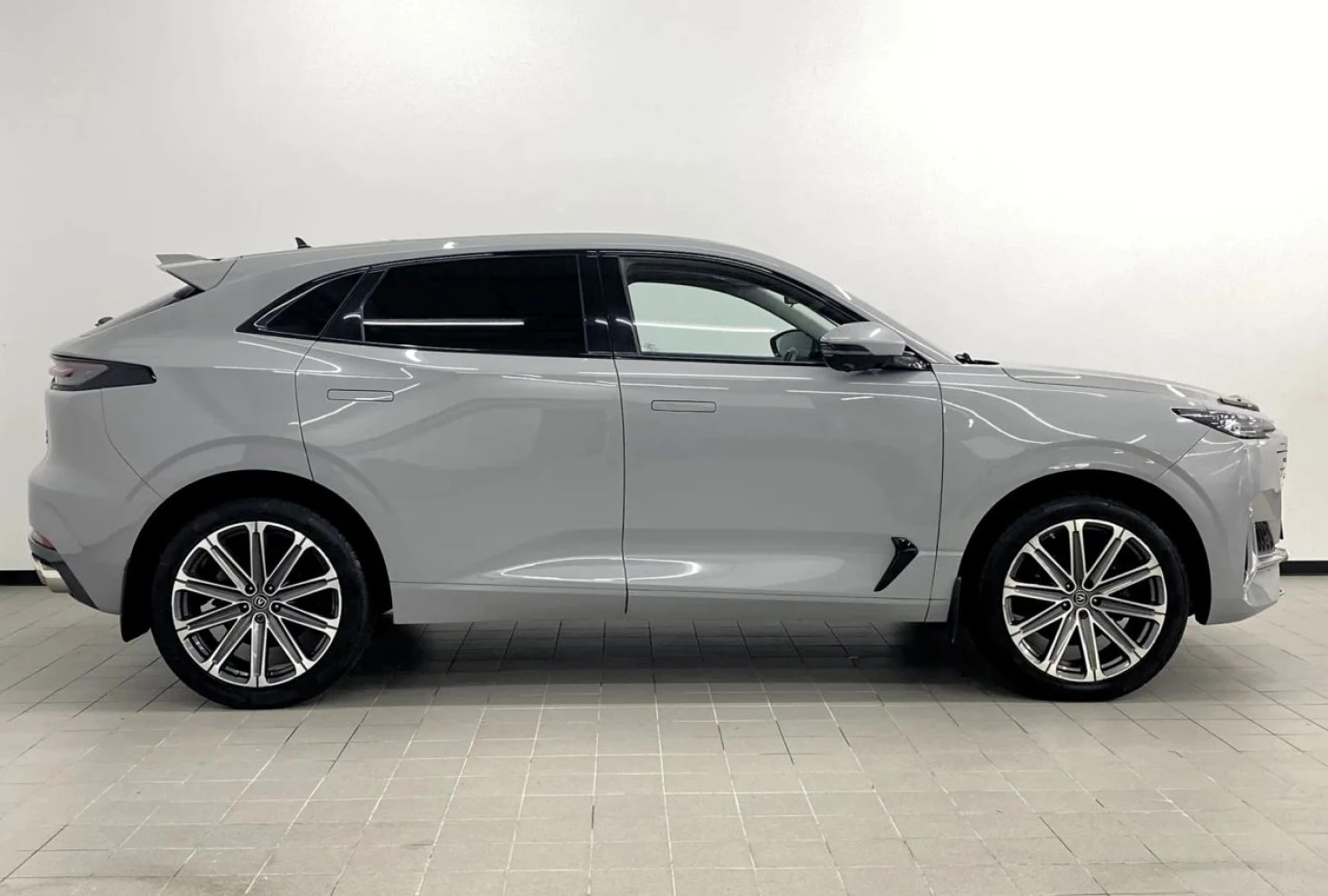 Changan UNI-K, 2023