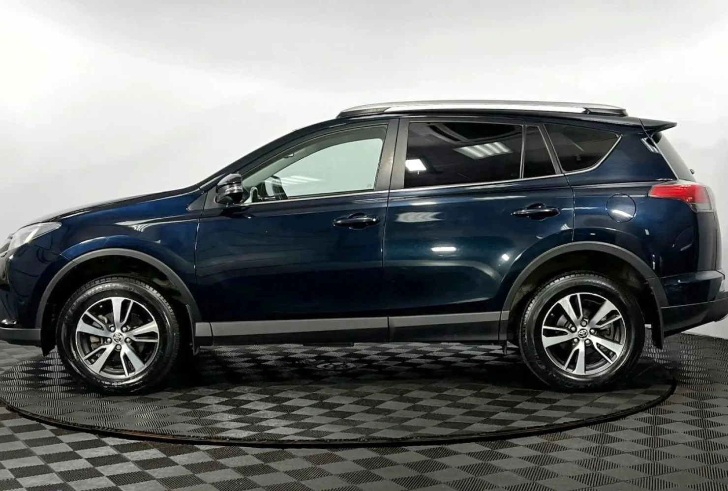 Toyota RAV4, 2019