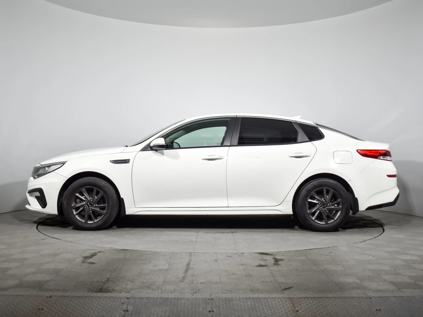 Kia Optima, 2019