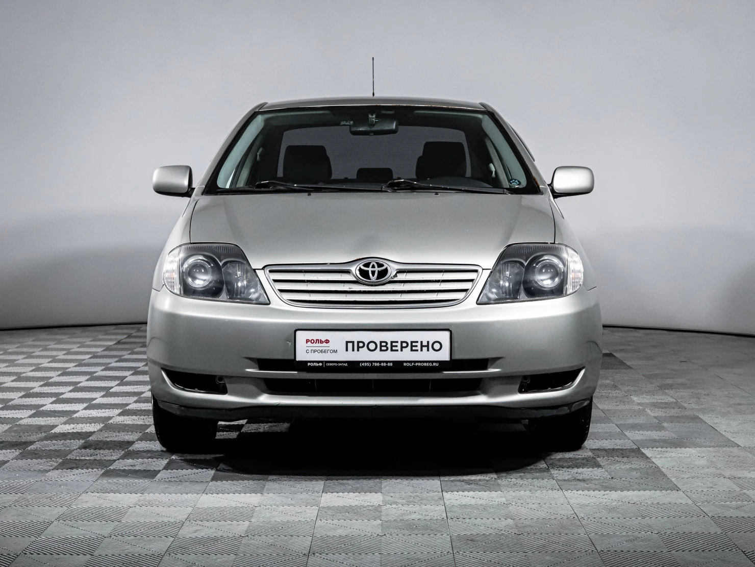 Toyota Corolla, 2004