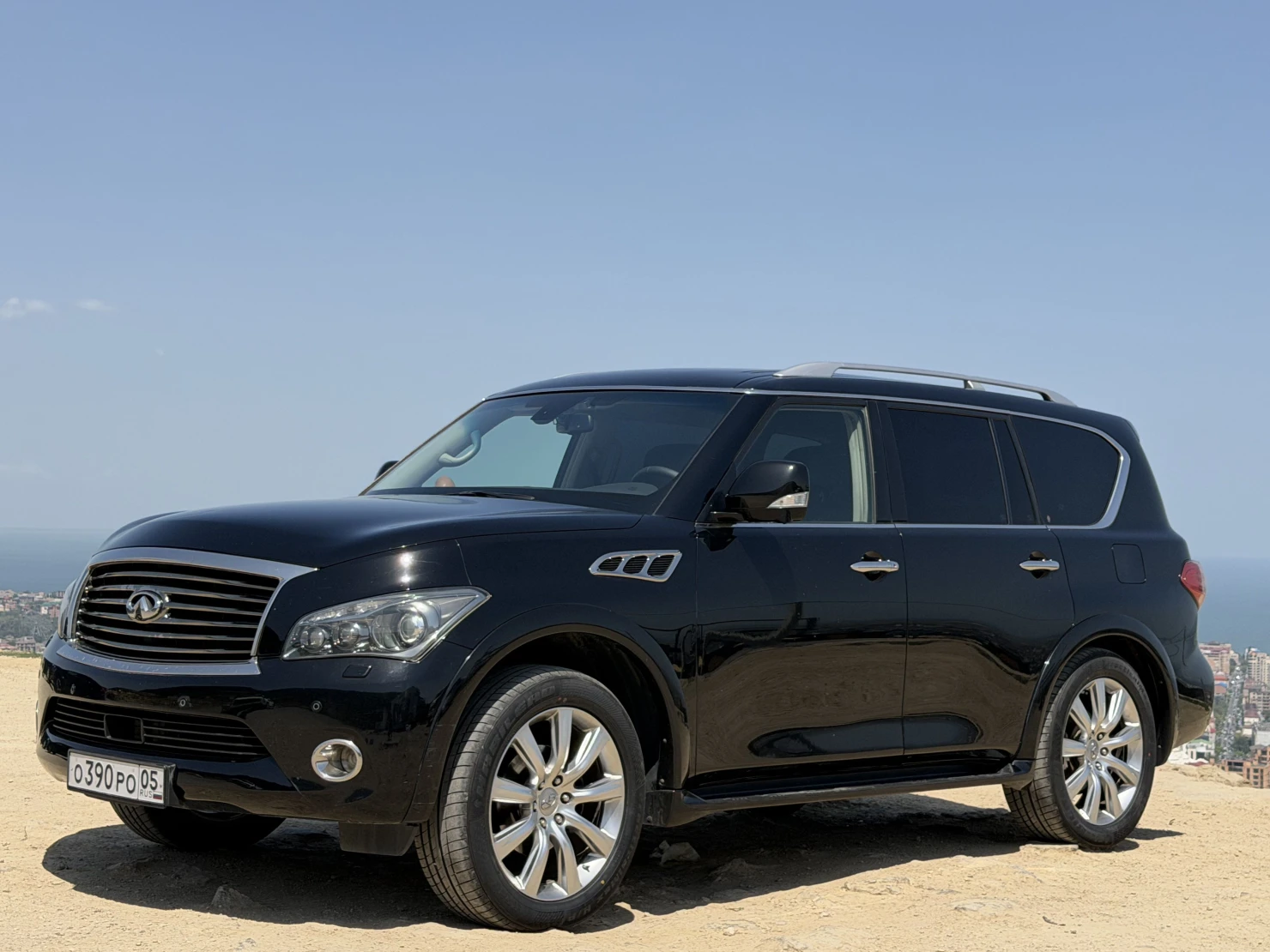 Infiniti QX80, 2014