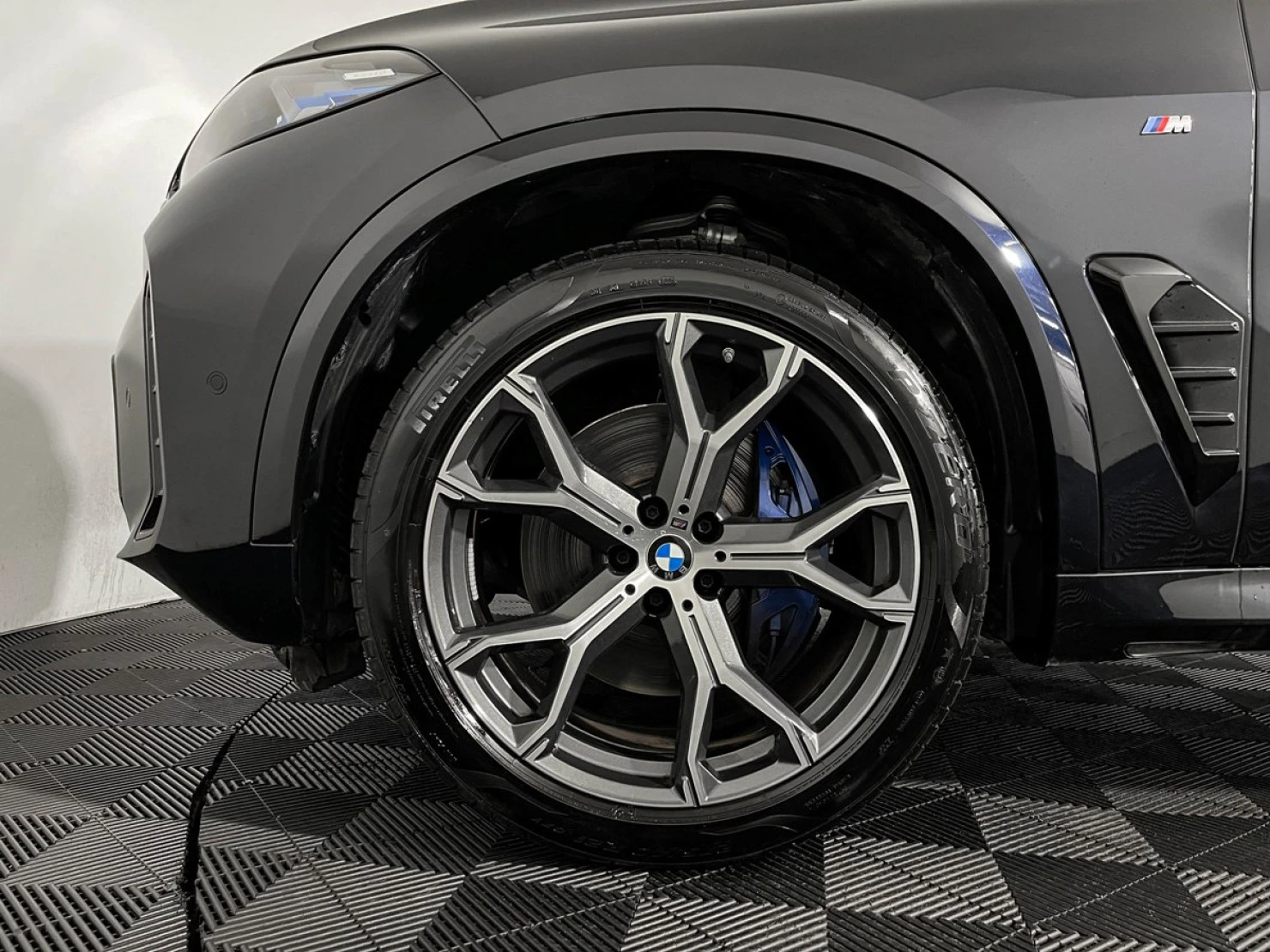 BMW X5, 2025