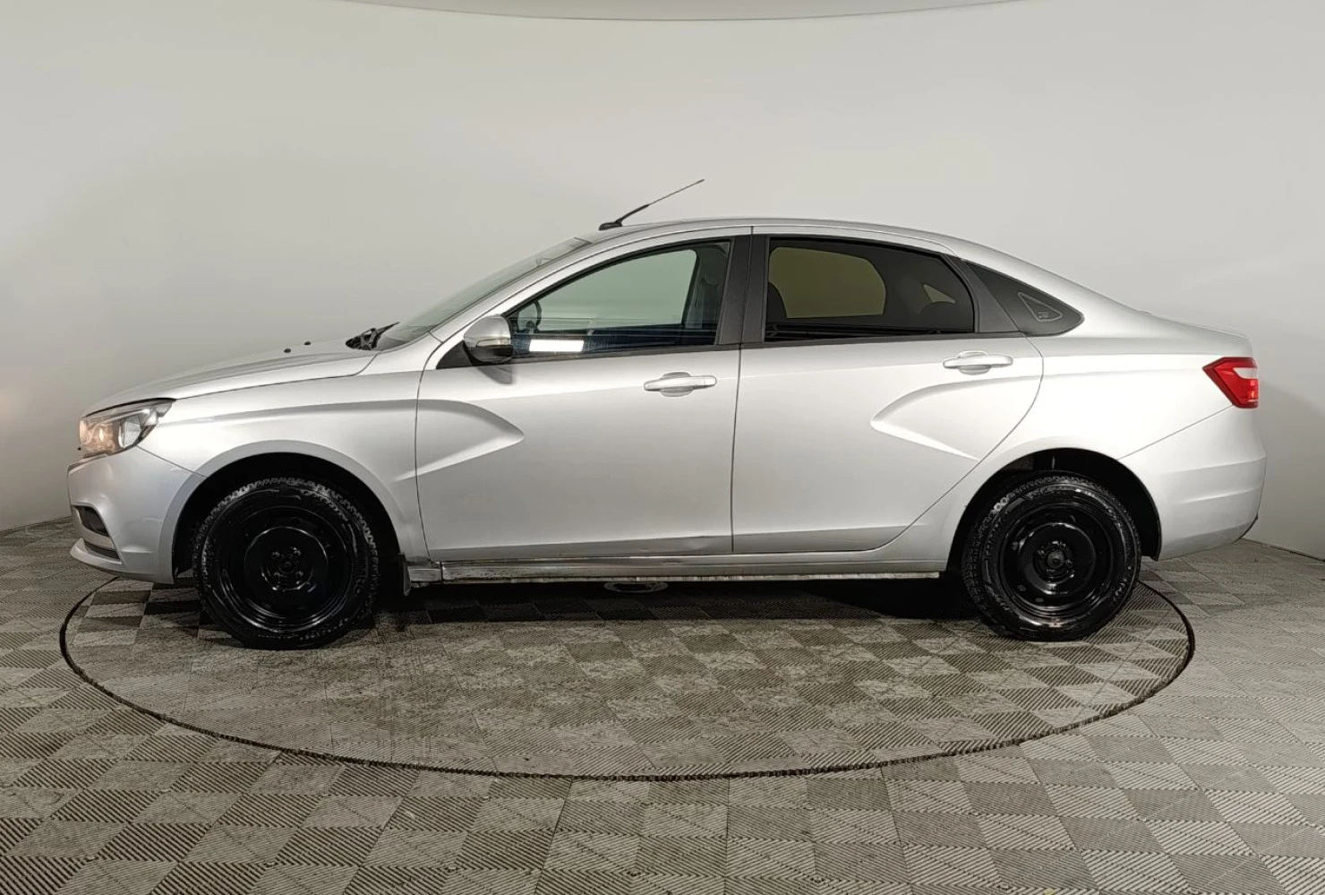 LADA (ВАЗ) Vesta, 2018