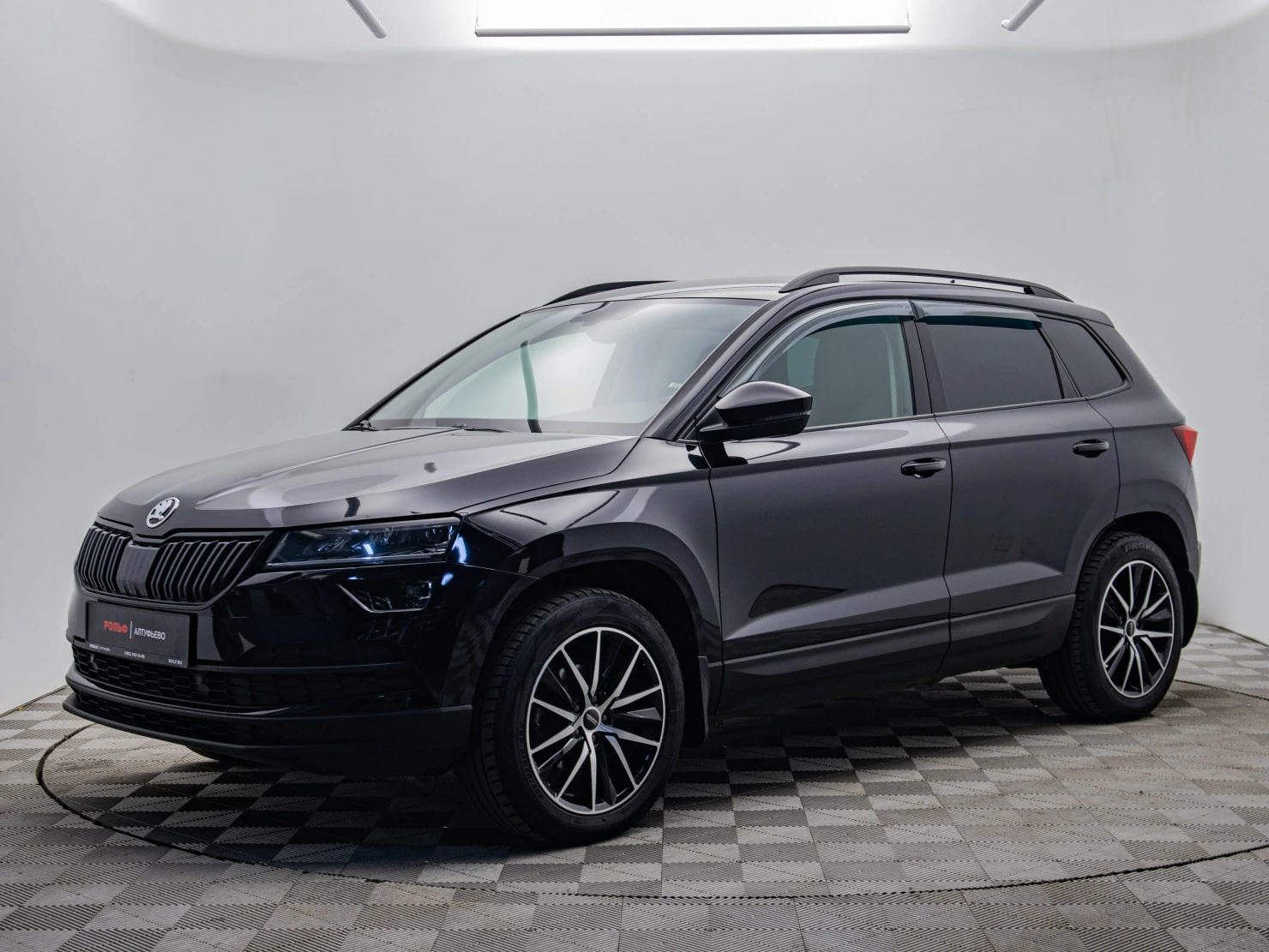ŠKODA KAROQ, 2020