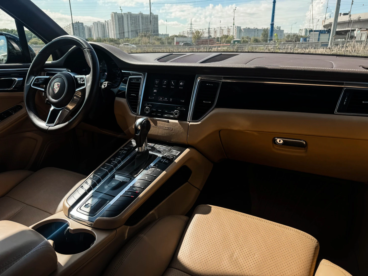 Porsche Macan, 2016