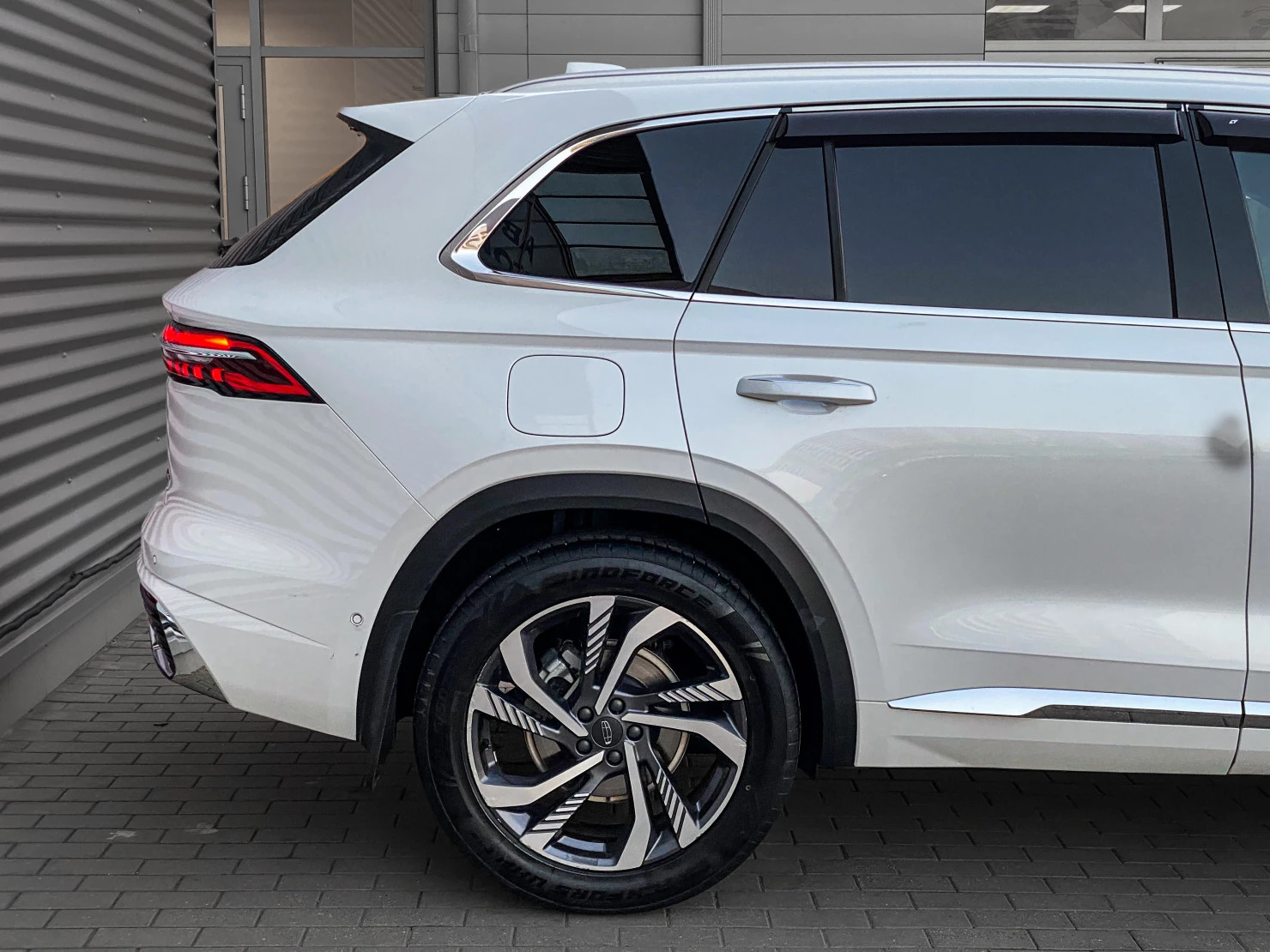 Geely Monjaro, 2023
