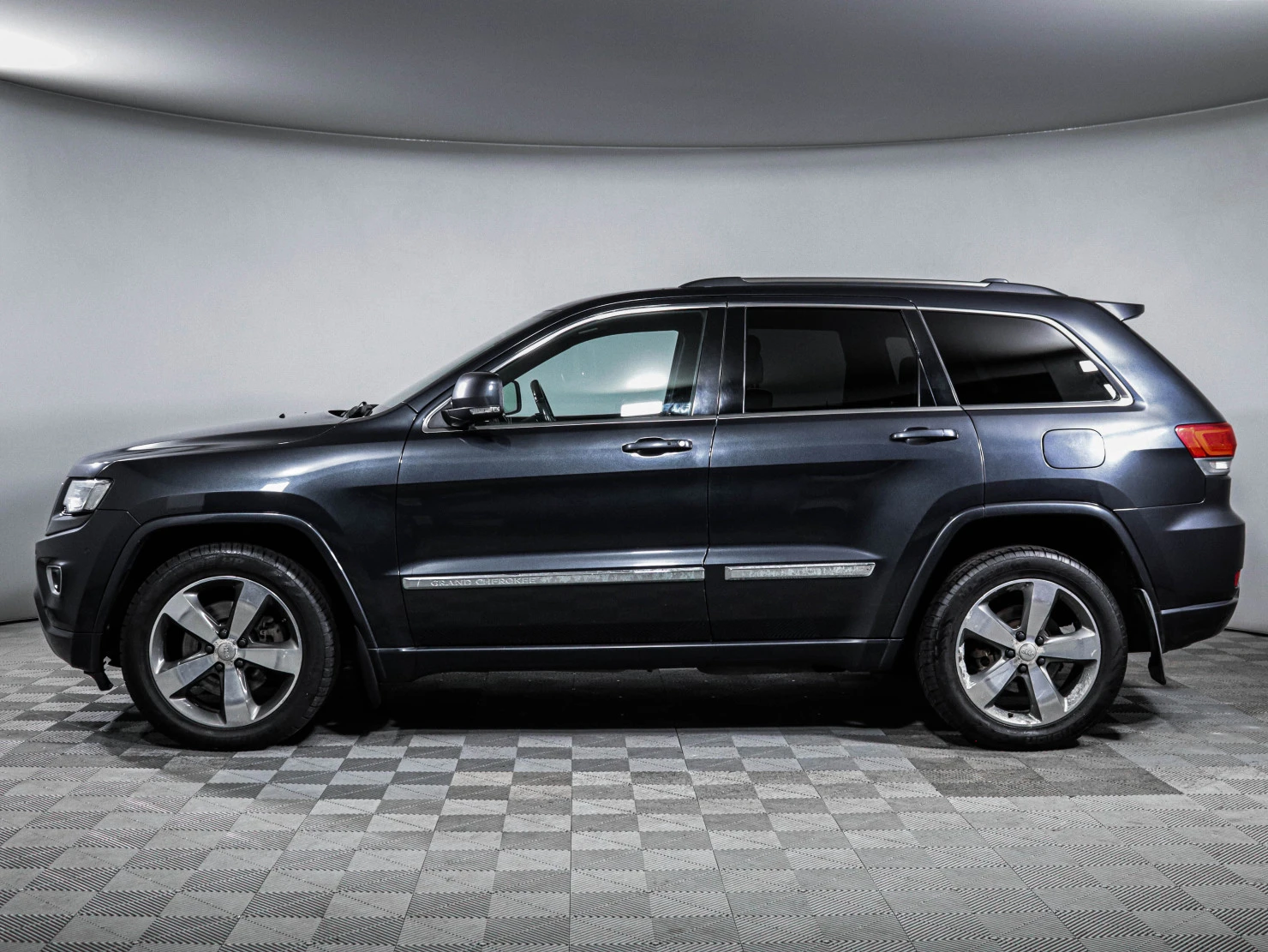Jeep Grand Cherokee, 2013