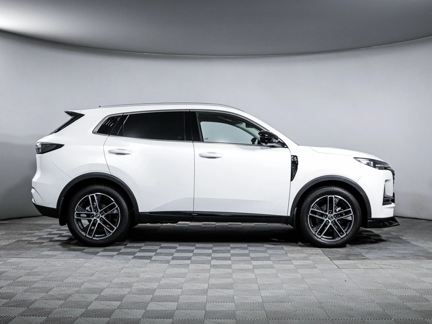 Changan UNI-S, 2024