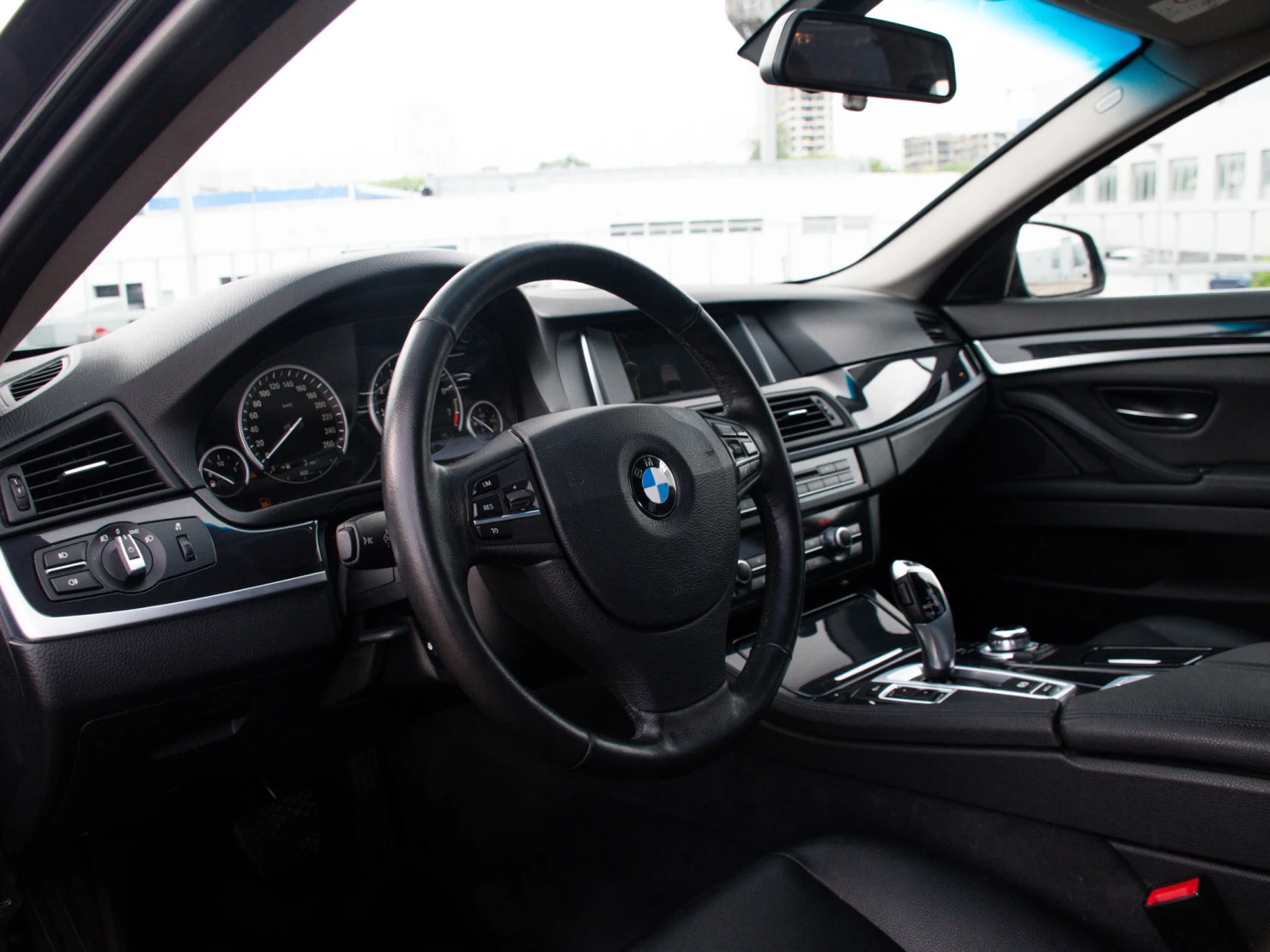 BMW 5 серии, 2014