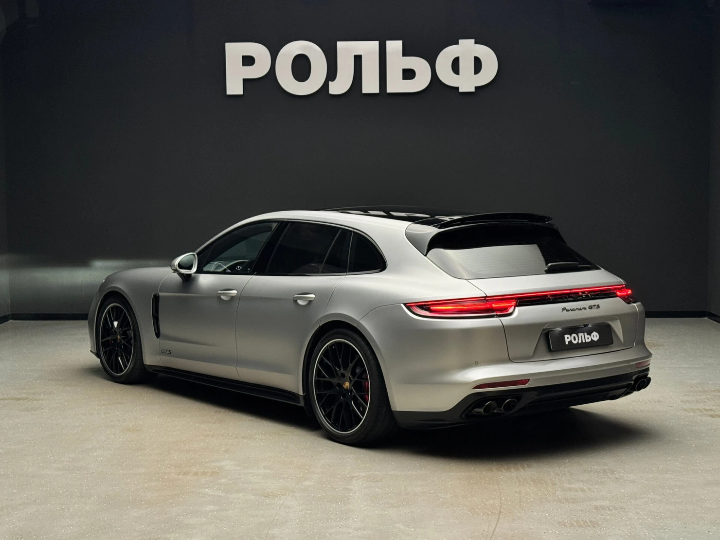 Porsche Panamera, 2019
