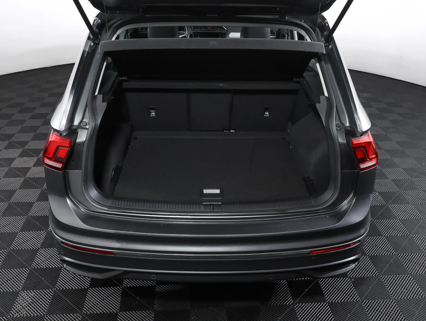 Volkswagen Tiguan, 2021