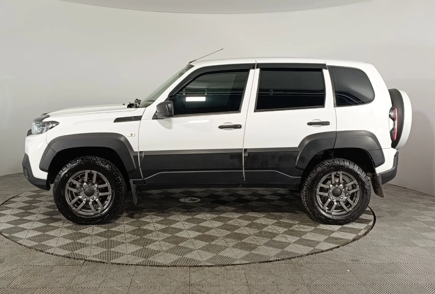 LADA (ВАЗ) Niva Travel, 2024