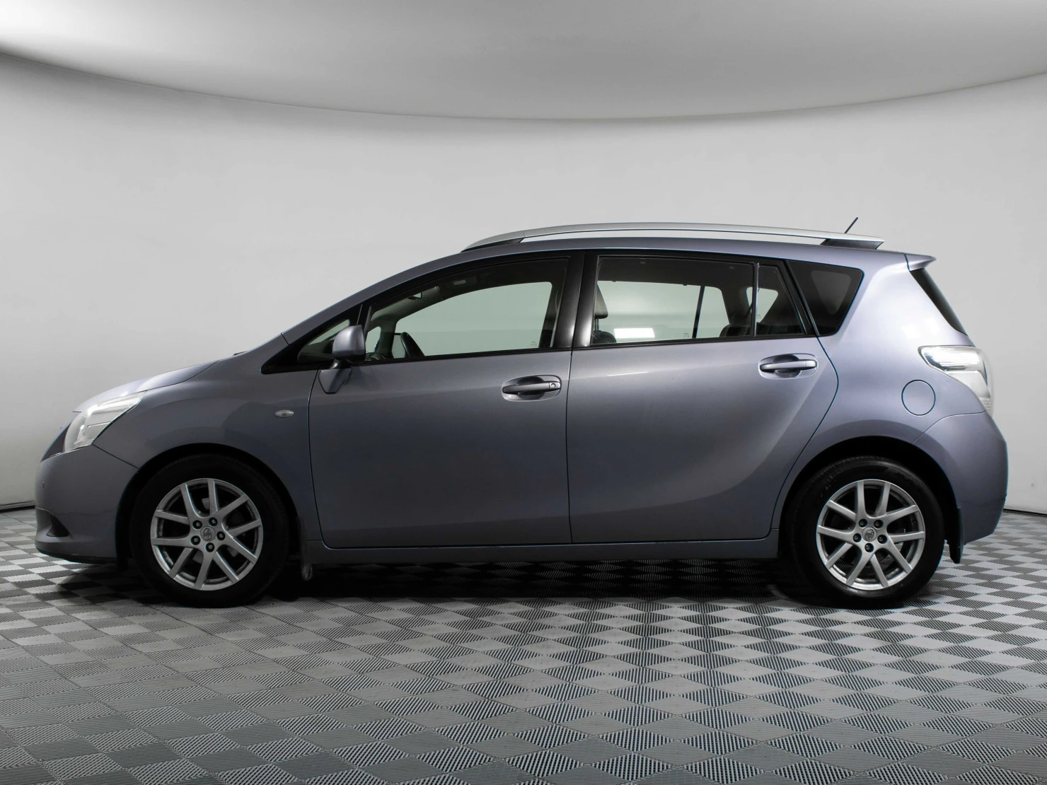 Toyota Verso, 2012