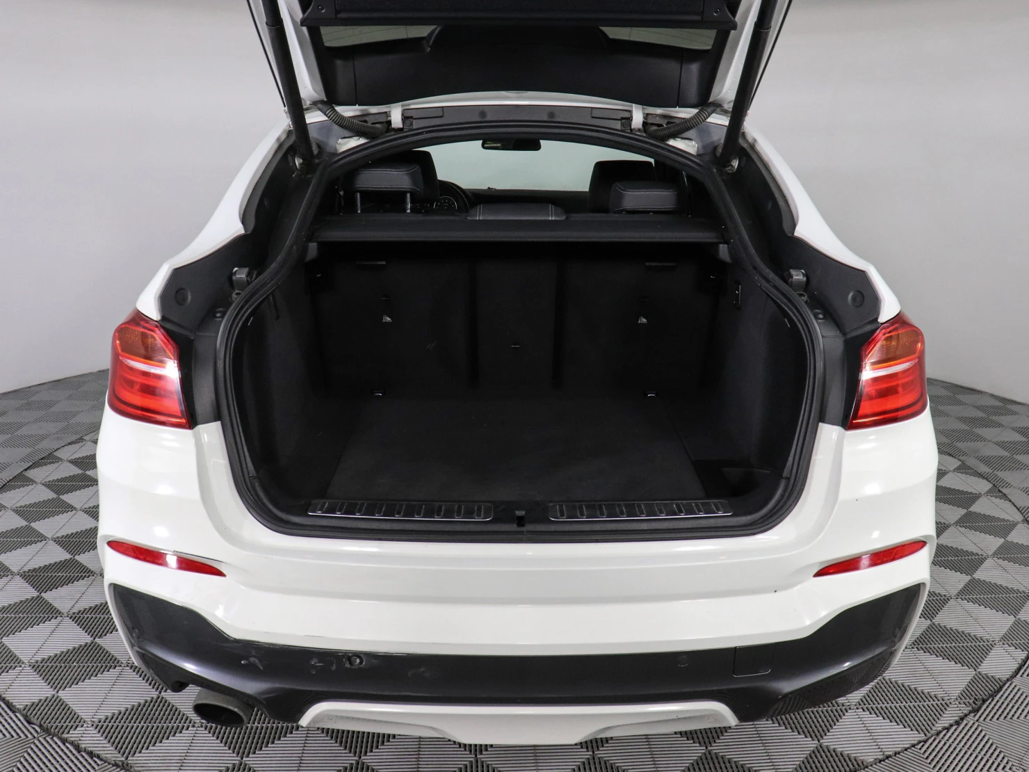 BMW X4, 2016