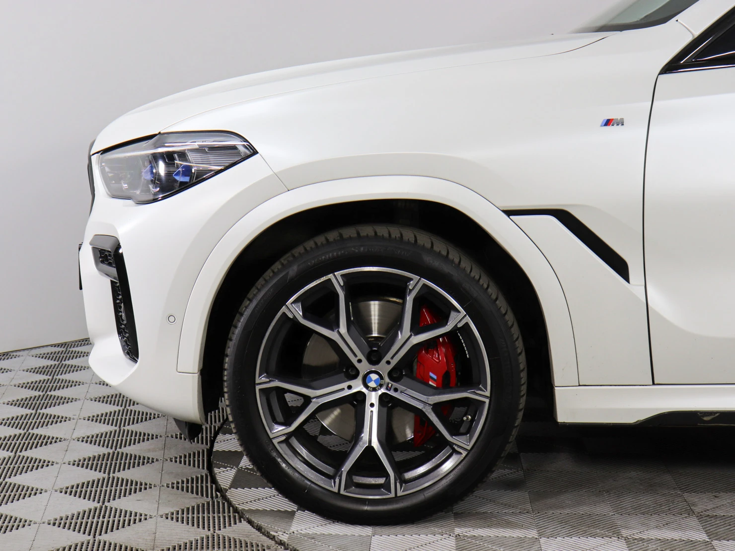 BMW X6, 2022