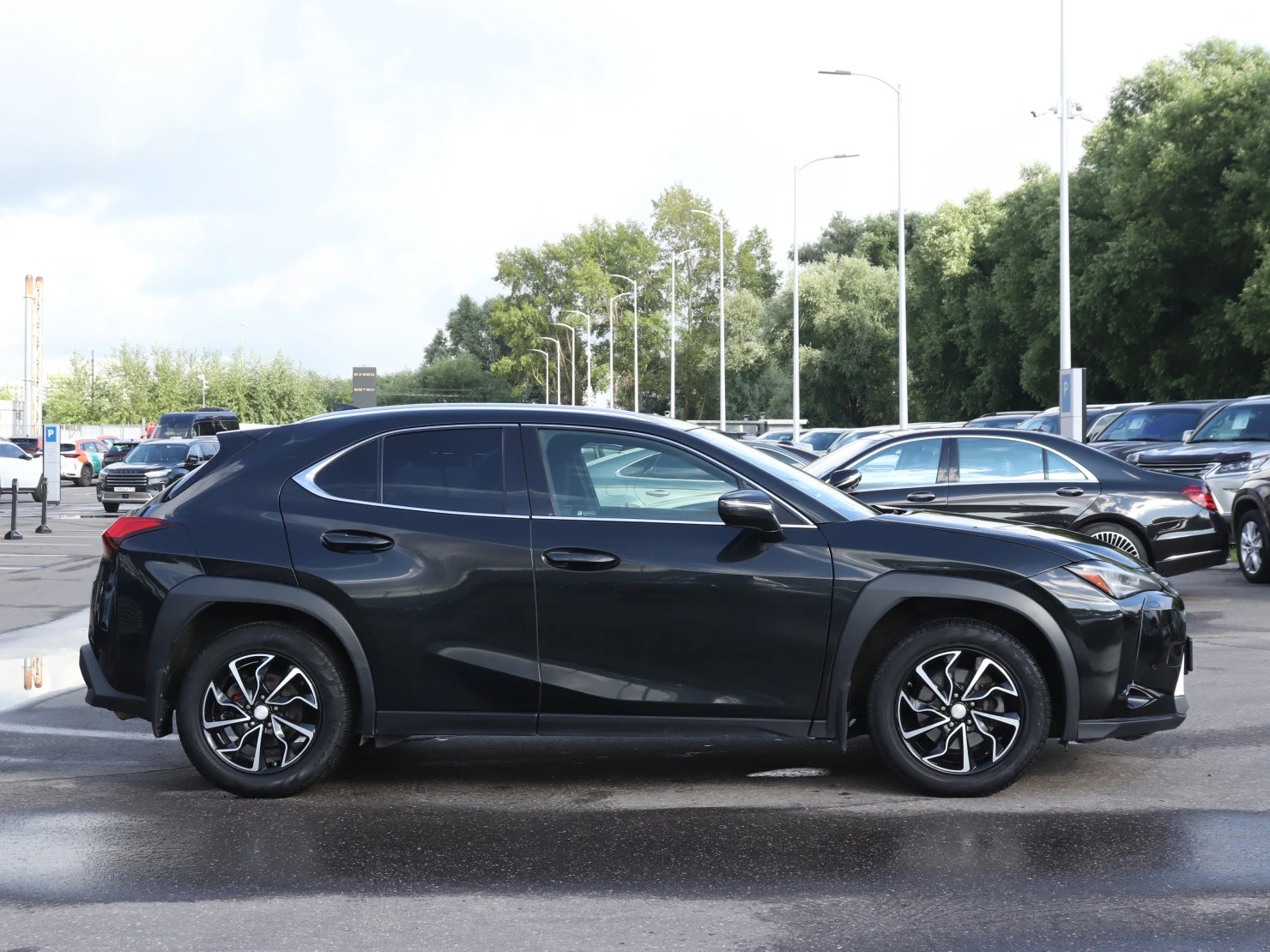 Lexus UX, 2019