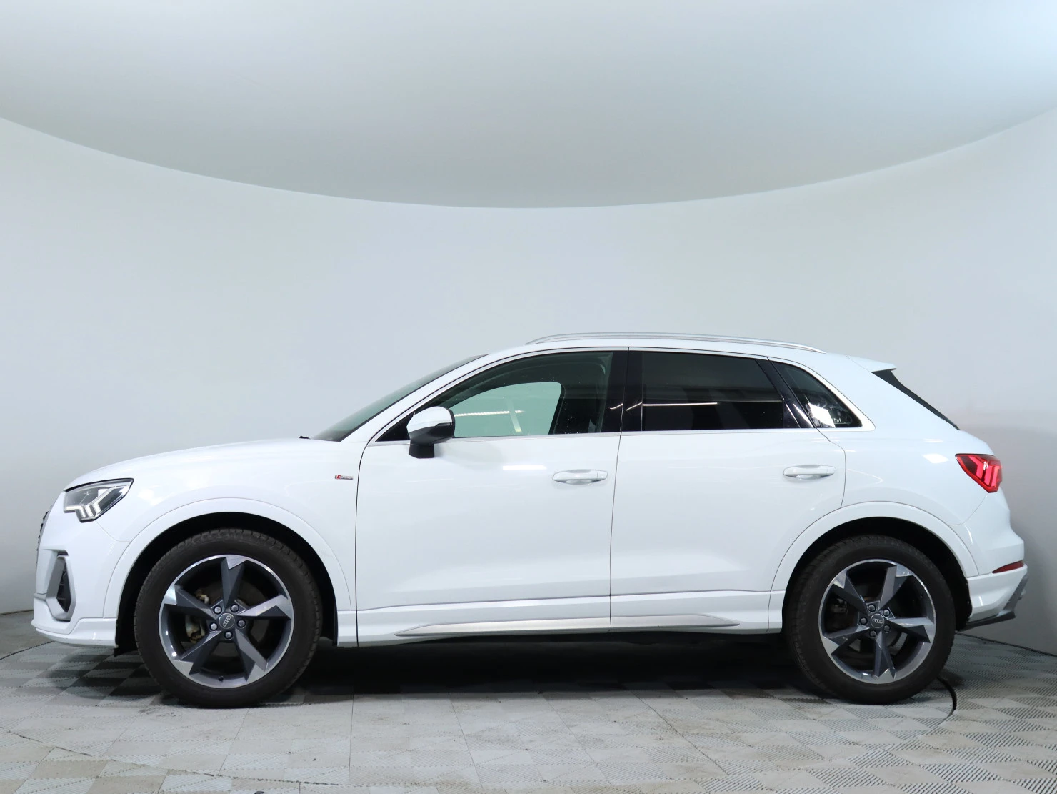 Audi Q3, 2020