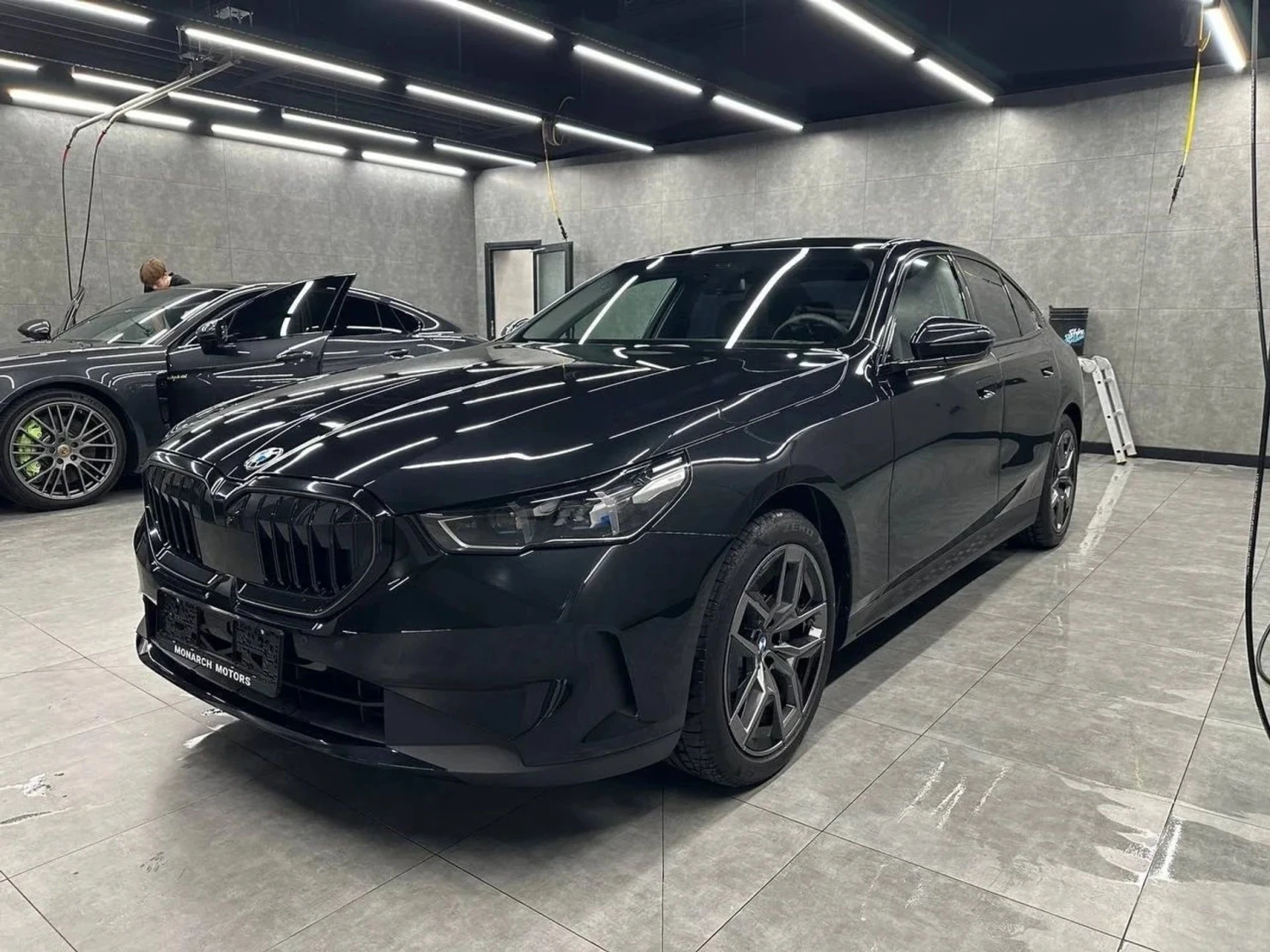 BMW 5 серии, 2025