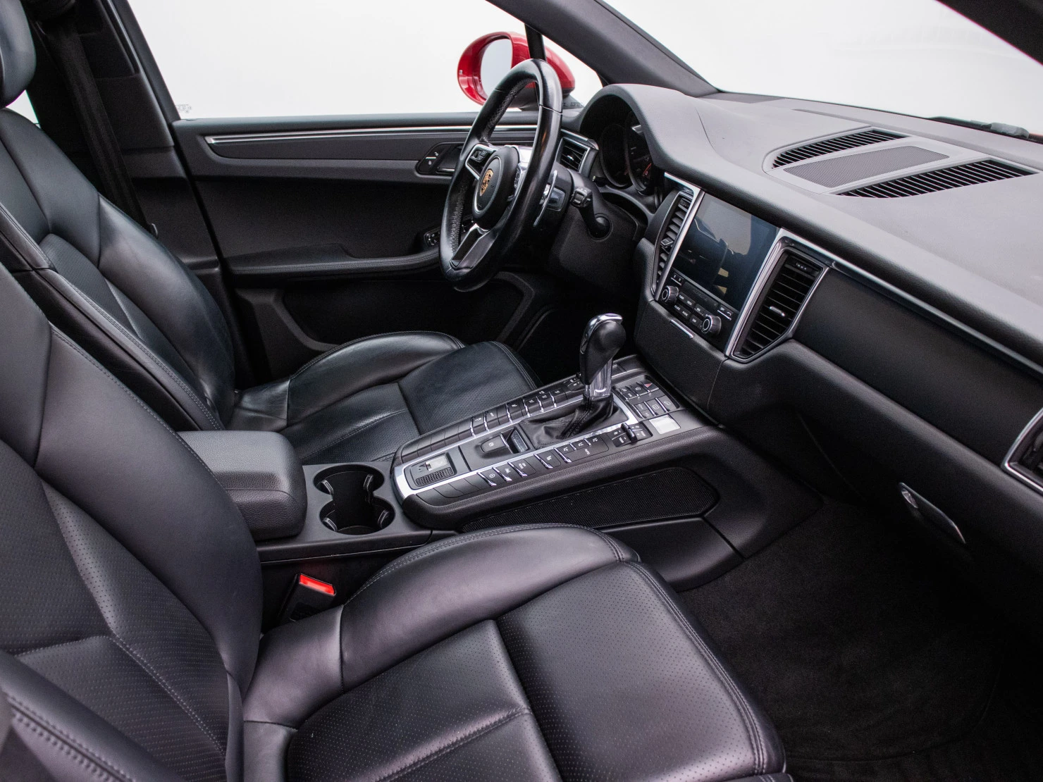 Porsche Macan, 2018